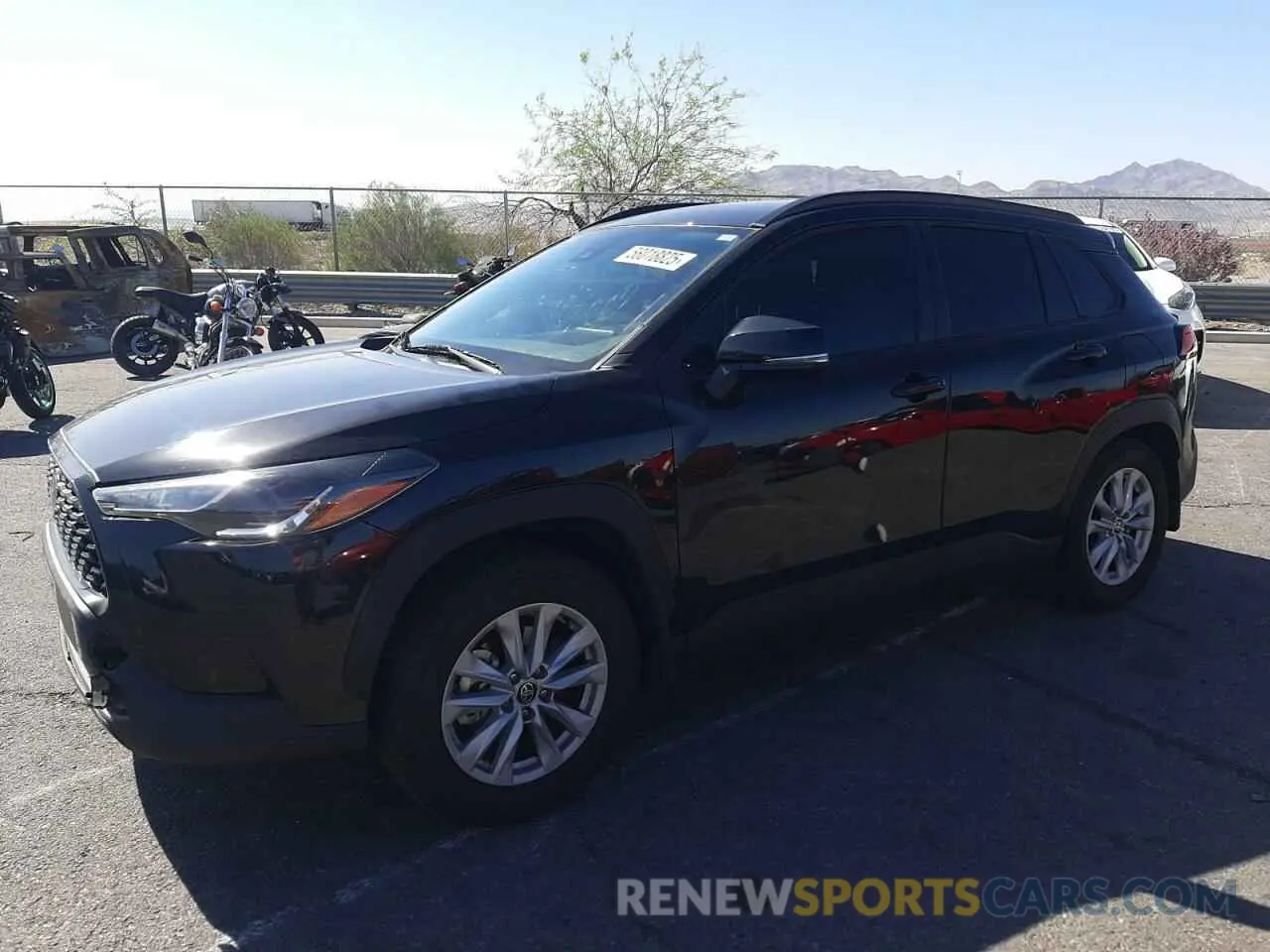 1 Photograph of a damaged car 7MUCAABG1NV033299 TOYOTA COROLLA CR 2022