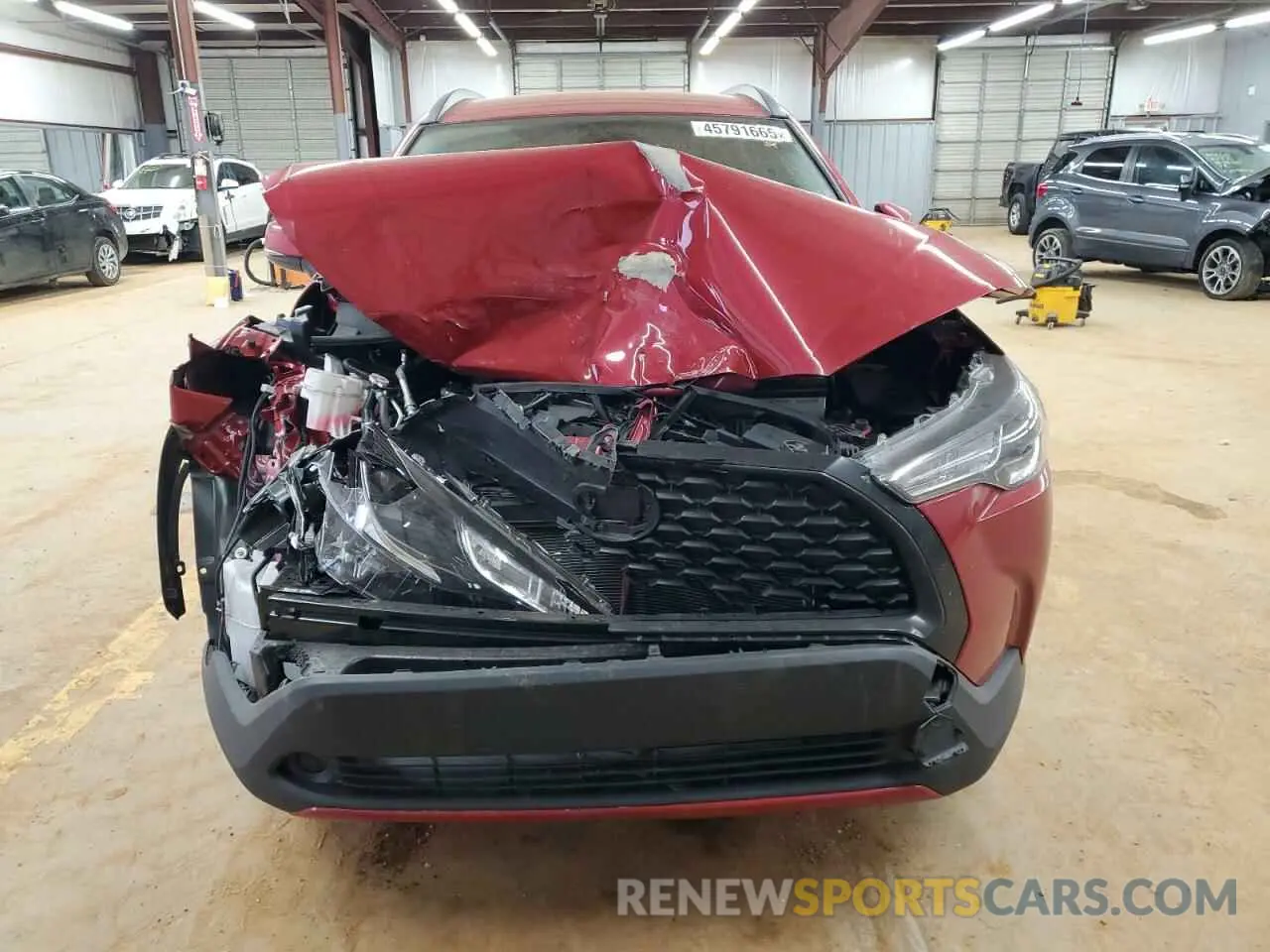 5 Photograph of a damaged car 7MUCAABG3NV041131 TOYOTA COROLLA CR 2022
