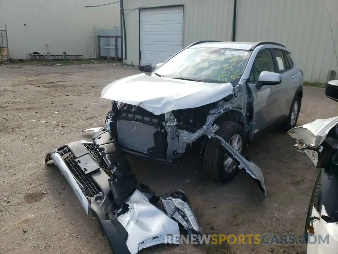 2 Photograph of a damaged car 7MUCAABG8NV016614 TOYOTA COROLLA CR 2022