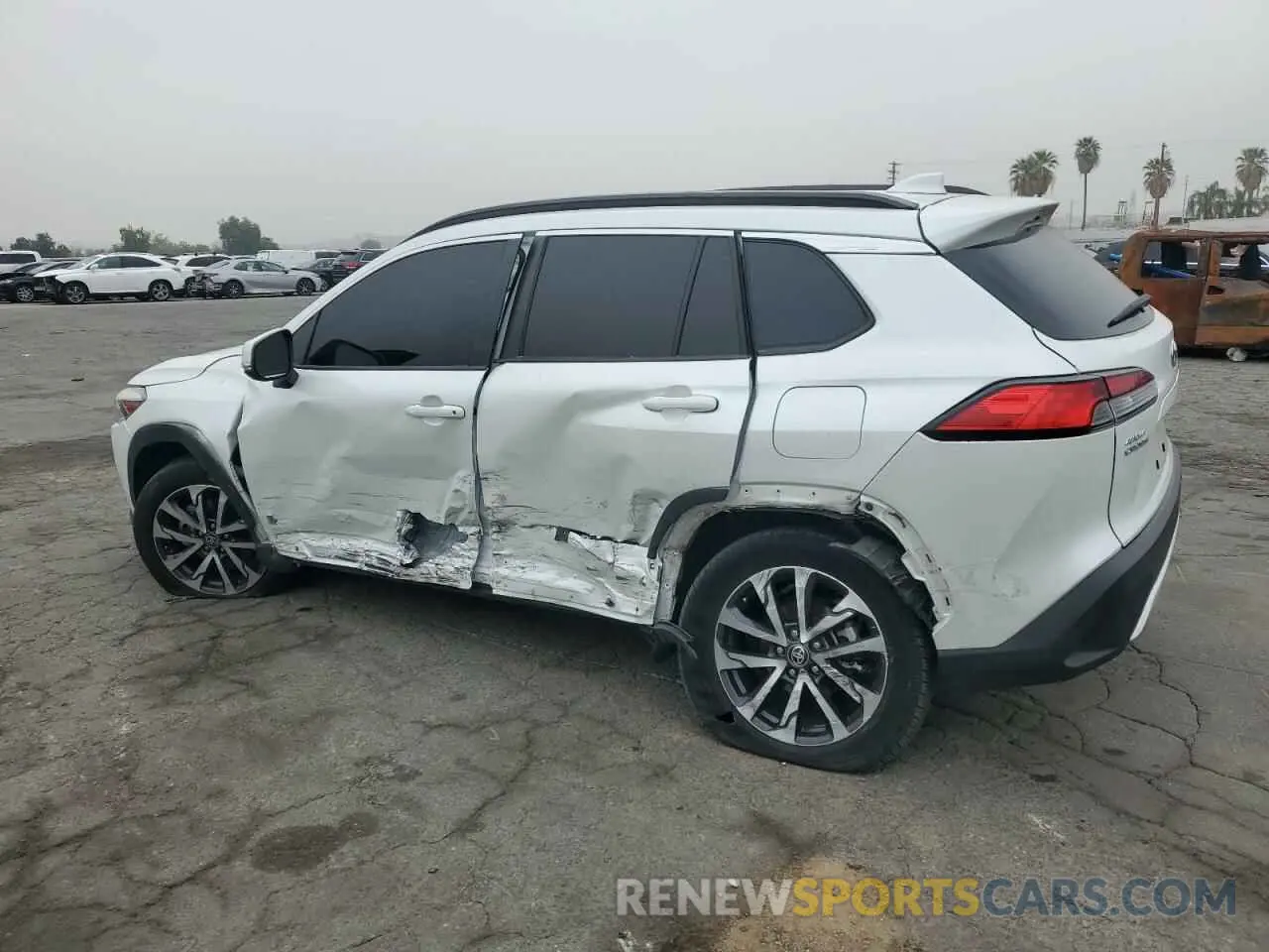 2 Photograph of a damaged car 7MUDAAAG6NV014706 TOYOTA COROLLA CR 2022