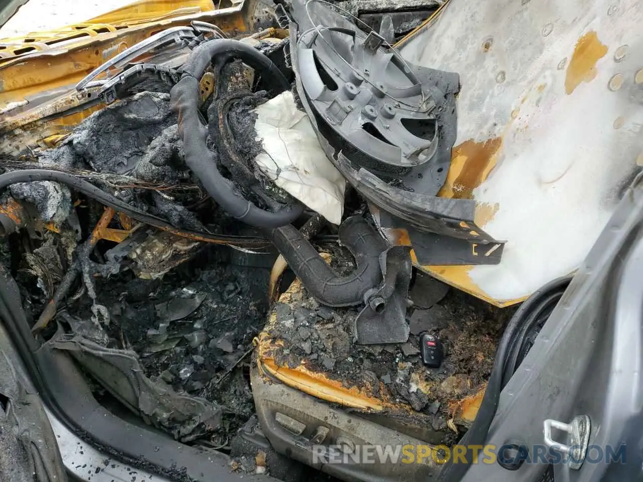 7 Photograph of a damaged car 7MUDAABG1NV040838 TOYOTA COROLLA CR 2022