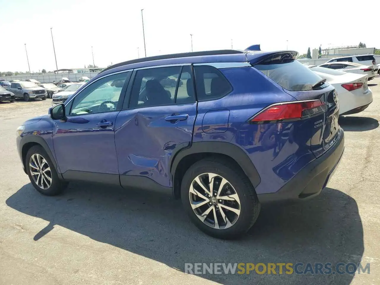 2 Photograph of a damaged car 7MUDAABG4NV018025 TOYOTA COROLLA CR 2022