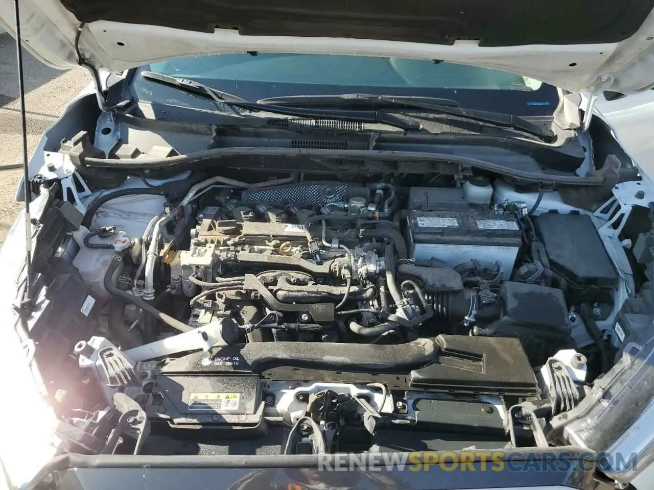 12 Photograph of a damaged car 7MUDAABG7NV007018 TOYOTA COROLLA CR 2022
