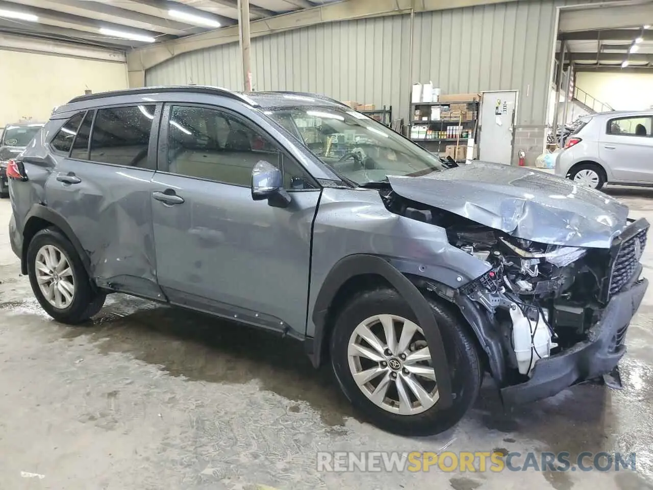 4 Photograph of a damaged car 7MUBAABG9PV058949 TOYOTA COROLLA CR 2023