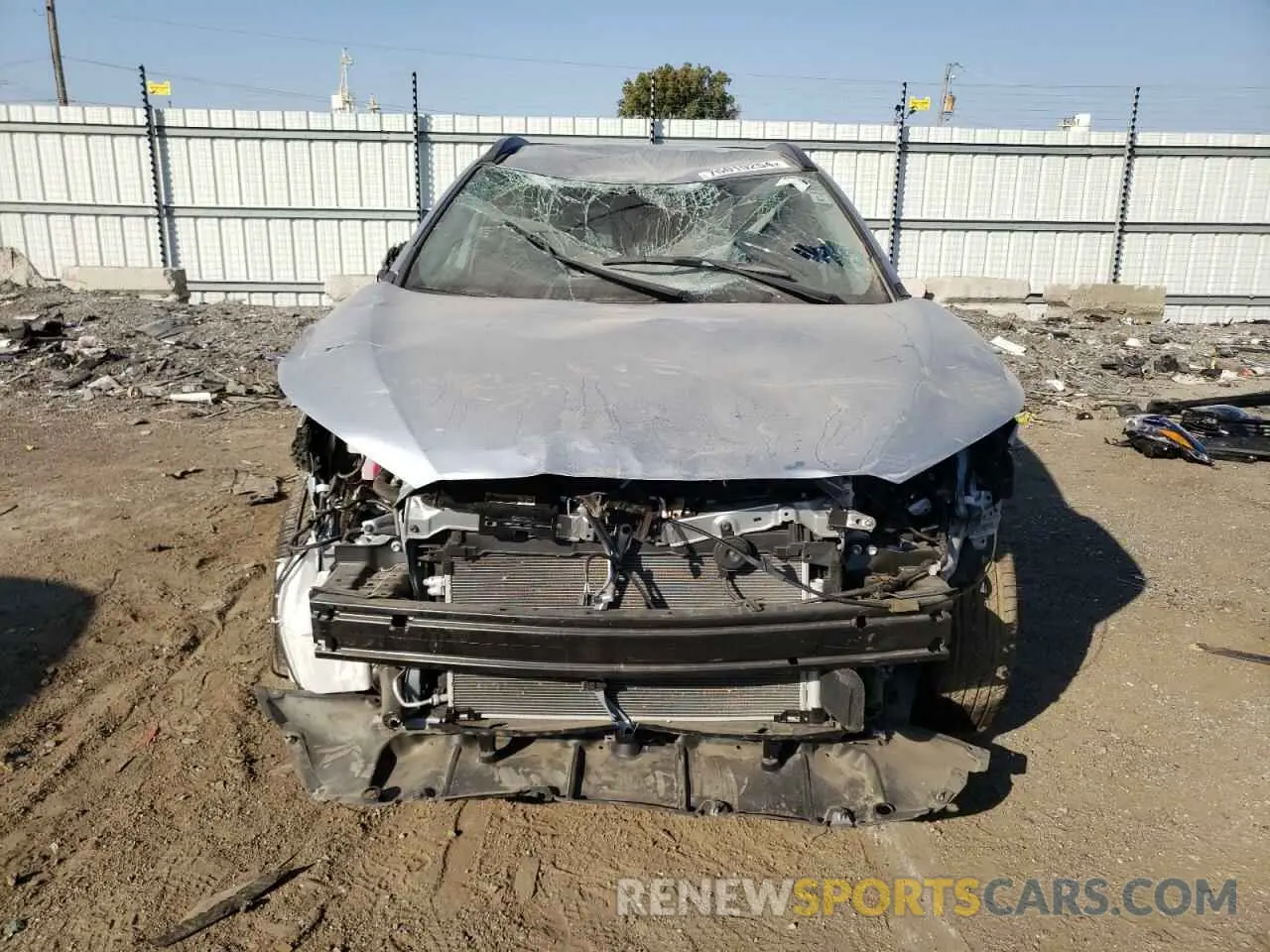 5 Photograph of a damaged car 7MUCAAAG2PV052710 TOYOTA COROLLA CR 2023