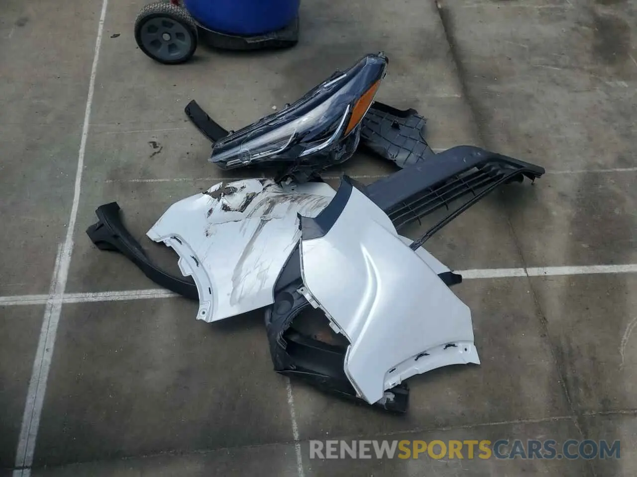 13 Photograph of a damaged car 7MUCAAAG2PV053730 TOYOTA COROLLA CR 2023