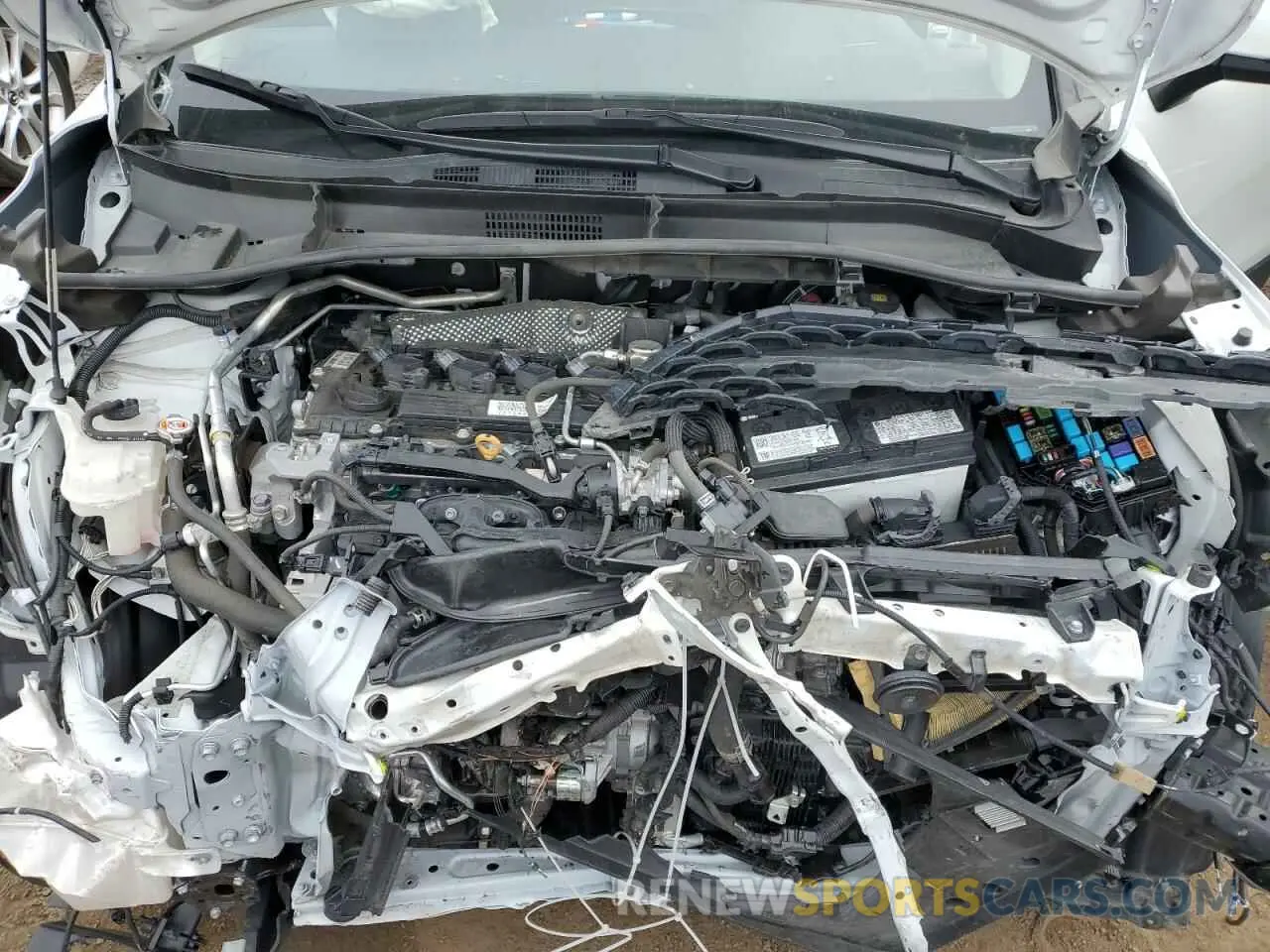 13 Photograph of a damaged car 7MUCAABG9PV044246 TOYOTA COROLLA CR 2023
