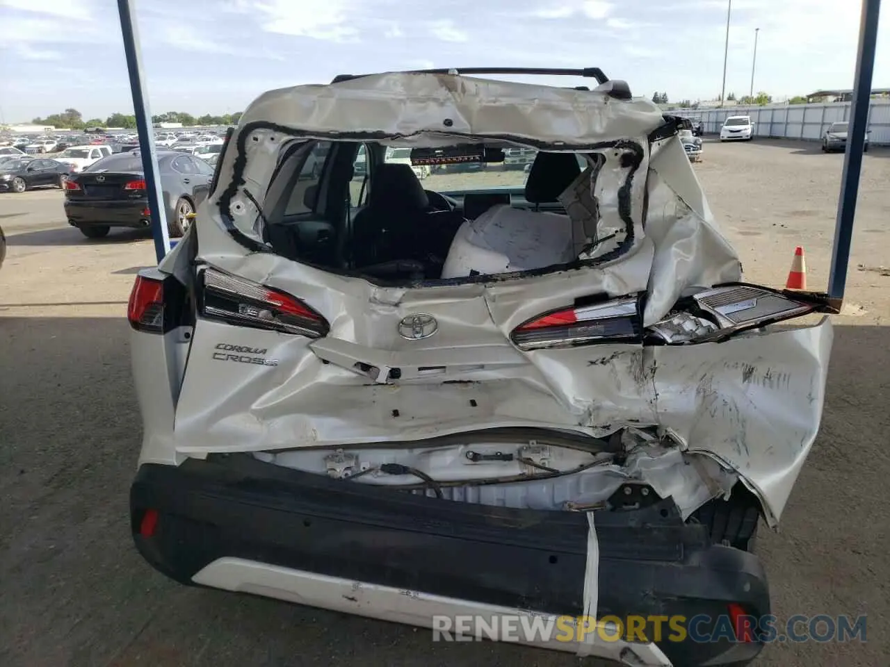 6 Photograph of a damaged car 7MUDAAAG0PV067145 TOYOTA COROLLA CR 2023