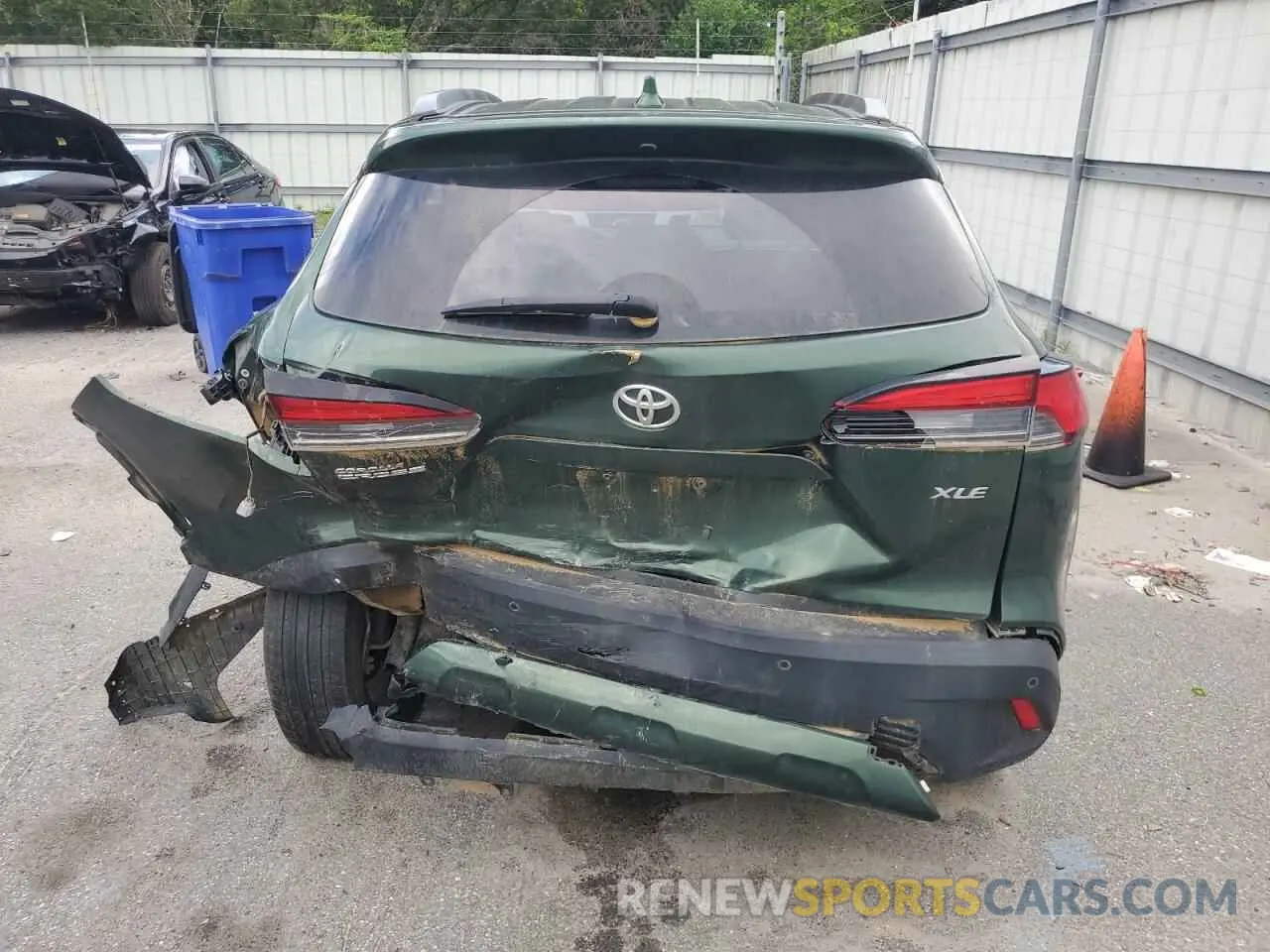 6 Photograph of a damaged car 7MUDAAAG4PV038098 TOYOTA COROLLA CR 2023