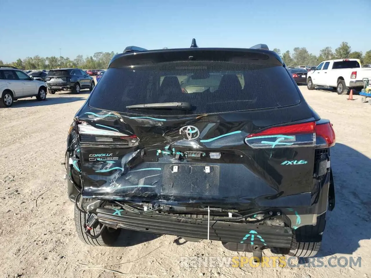 6 Photograph of a damaged car 7MUDAAAG8PV053428 TOYOTA COROLLA CR 2023