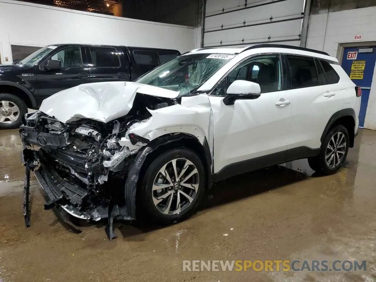 1 Photograph of a damaged car 7MUDAABG9PV074996 TOYOTA COROLLA CR 2023