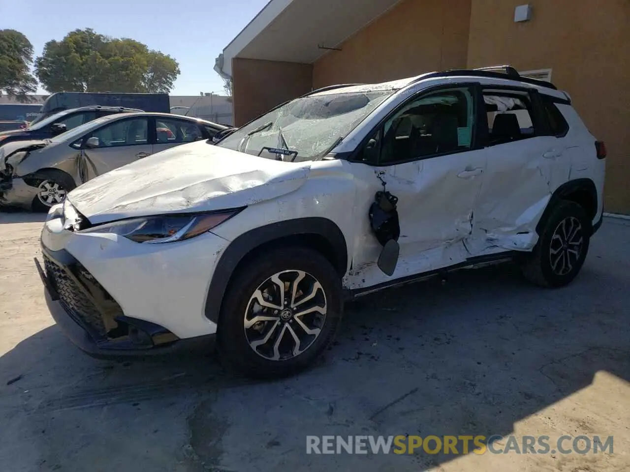 1 Photograph of a damaged car 7MUFBABG0PV005085 TOYOTA COROLLA CR 2023