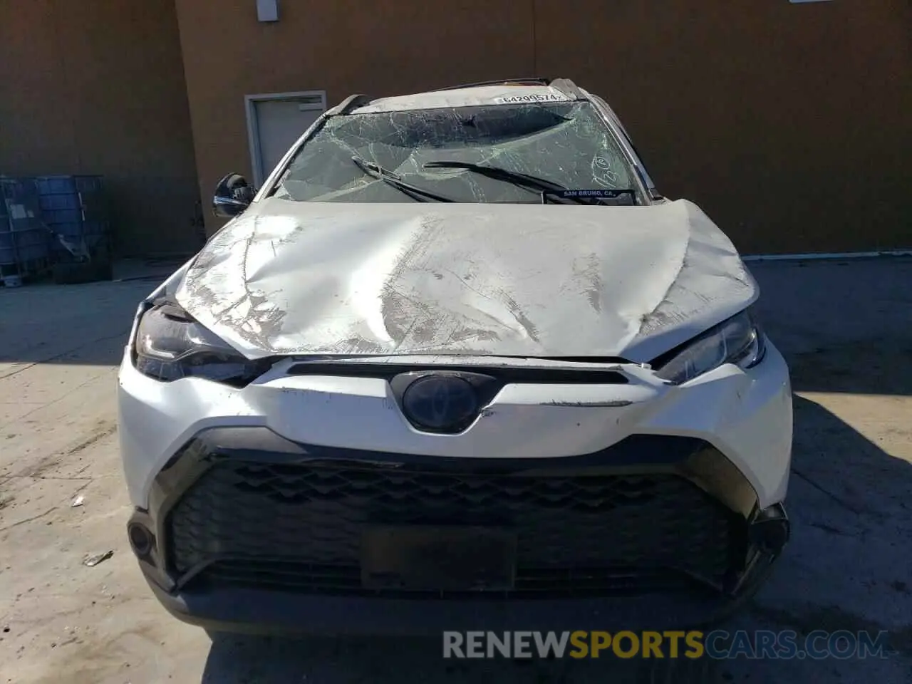 5 Photograph of a damaged car 7MUFBABG0PV005085 TOYOTA COROLLA CR 2023