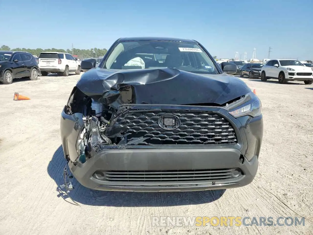 5 Photograph of a damaged car 7MUAAAAG6RV099894 TOYOTA COROLLA CR 2024