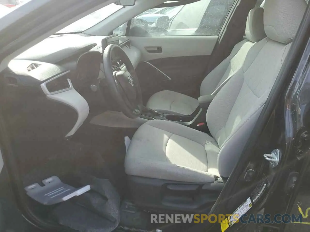 7 Photograph of a damaged car 7MUAAAAG8RV105419 TOYOTA COROLLA CR 2024