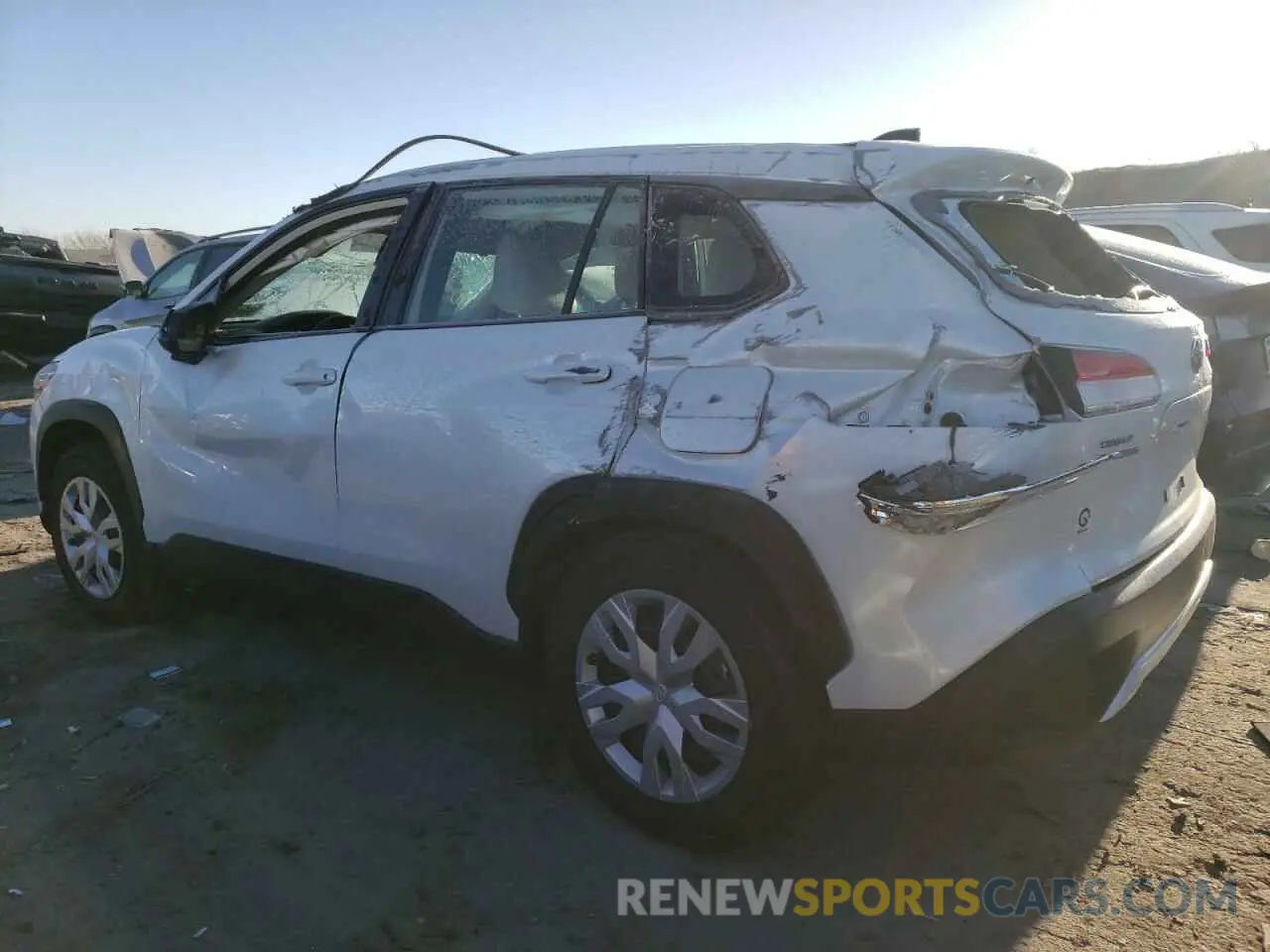 2 Photograph of a damaged car 7MUAAABG4RV088309 TOYOTA COROLLA CR 2024