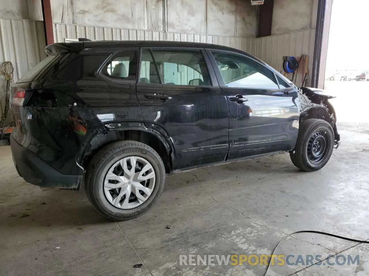 3 Photograph of a damaged car 7MUAAABG7RV082407 TOYOTA COROLLA CR 2024