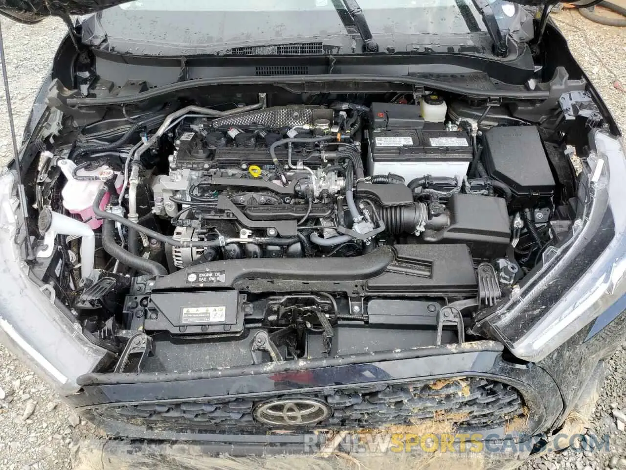12 Photograph of a damaged car 7MUBAAAG0RV095876 TOYOTA COROLLA CR 2024