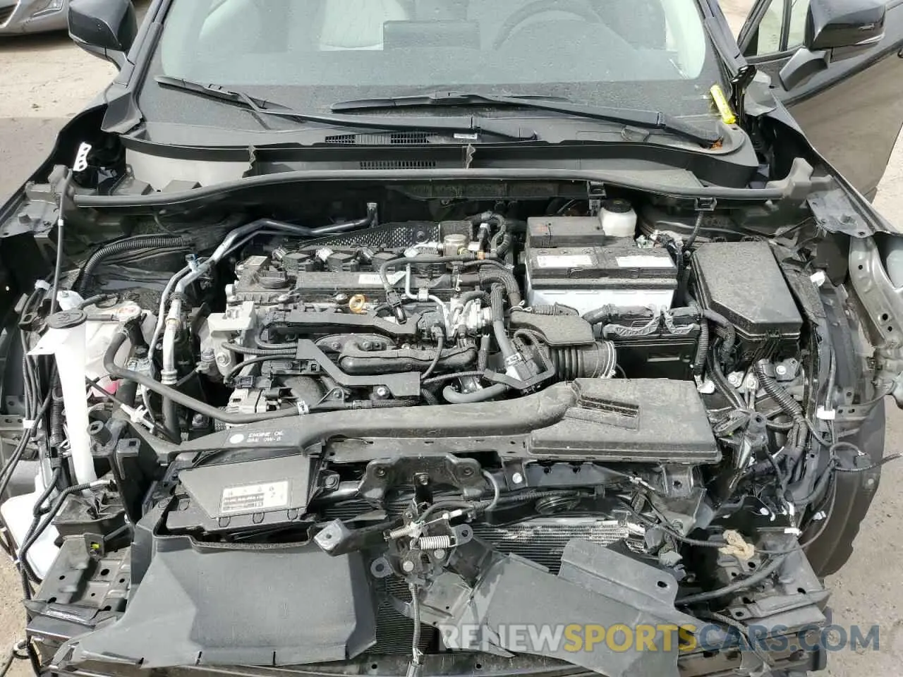 12 Photograph of a damaged car 7MUBAABG6RV088784 TOYOTA COROLLA CR 2024