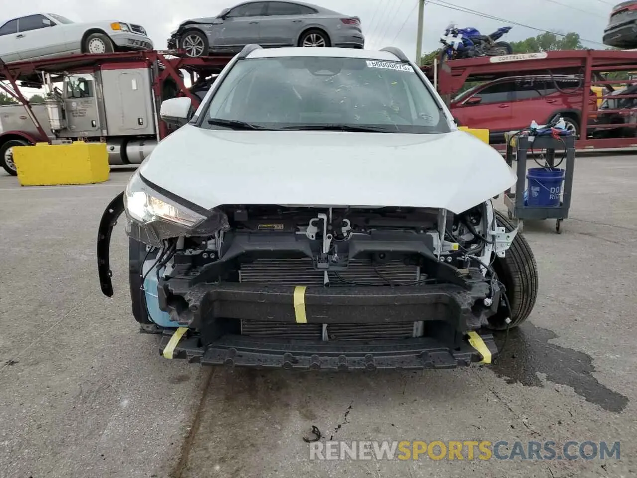 5 Photograph of a damaged car 7MUCAAAG2RV100676 TOYOTA COROLLA CR 2024