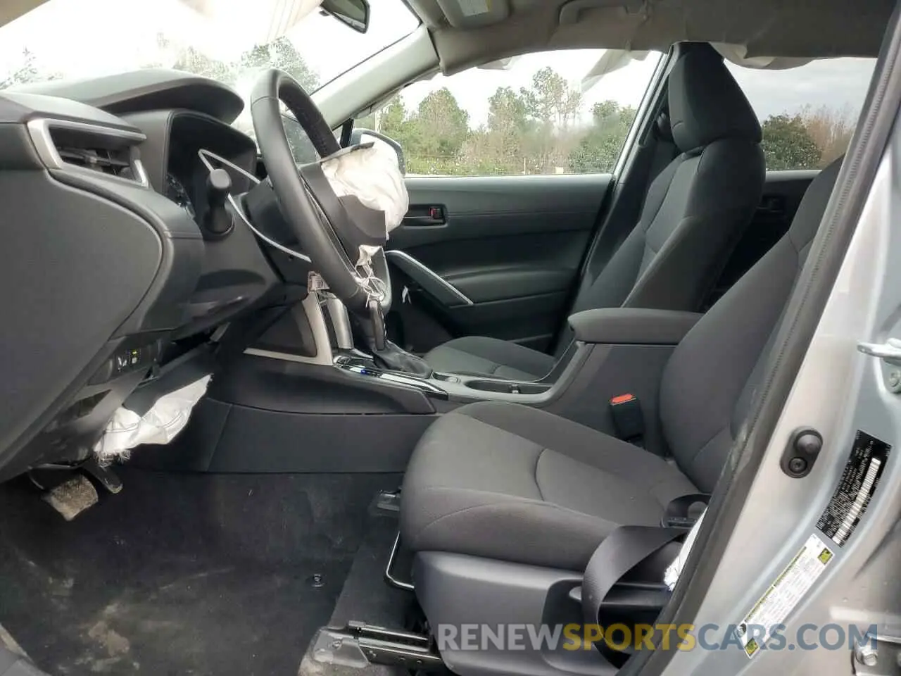 7 Photograph of a damaged car 7MUCAAAG3RV095665 TOYOTA COROLLA CR 2024