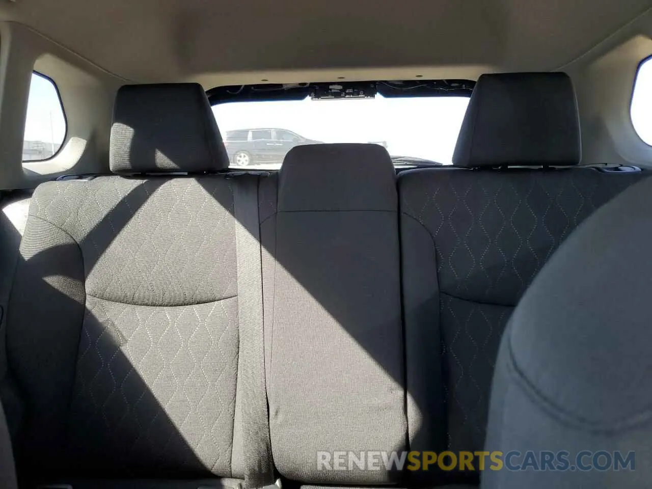 10 Photograph of a damaged car 7MUCAAAG5RV077555 TOYOTA COROLLA CR 2024