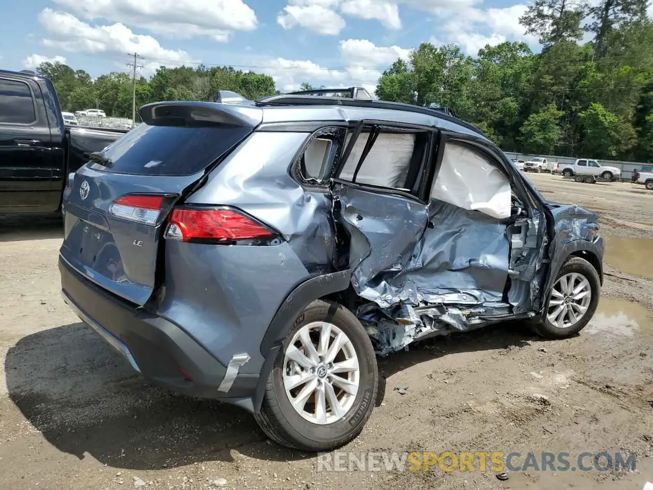 3 Photograph of a damaged car 7MUCAAAG8RV094012 TOYOTA COROLLA CR 2024