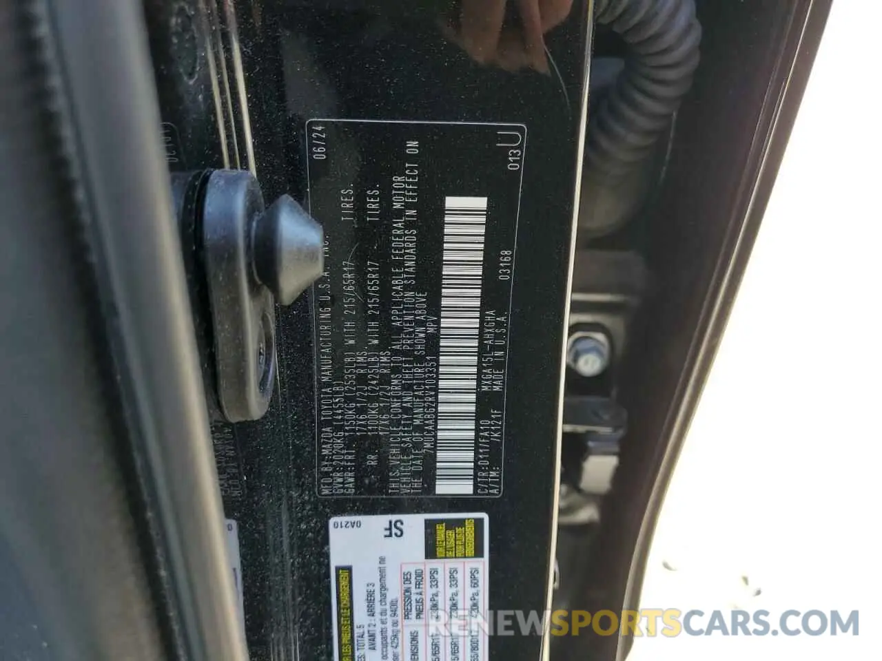 14 Photograph of a damaged car 7MUCAABG2RV103351 TOYOTA COROLLA CR 2024