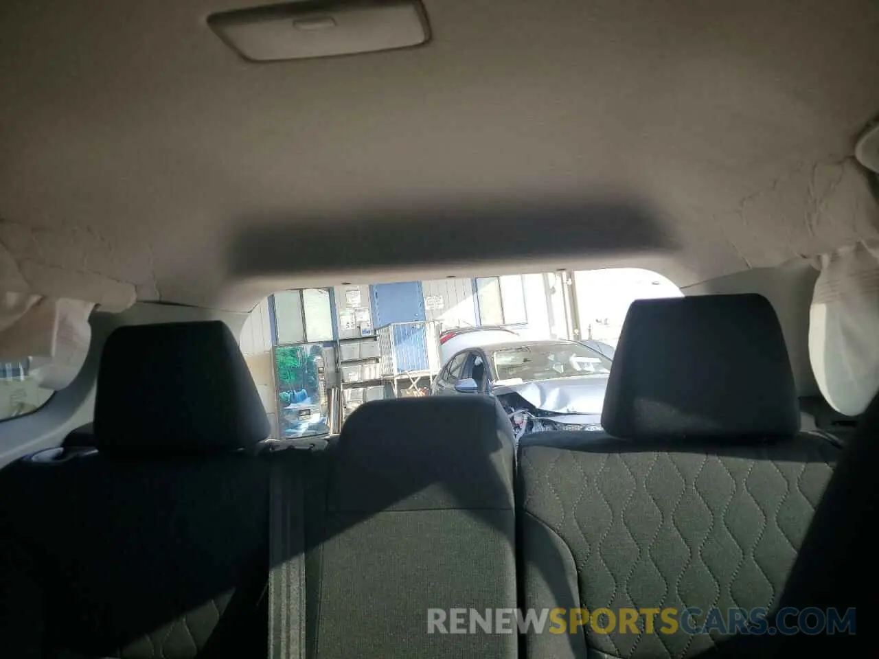 10 Photograph of a damaged car 7MUCAABG5RV105305 TOYOTA COROLLA CR 2024