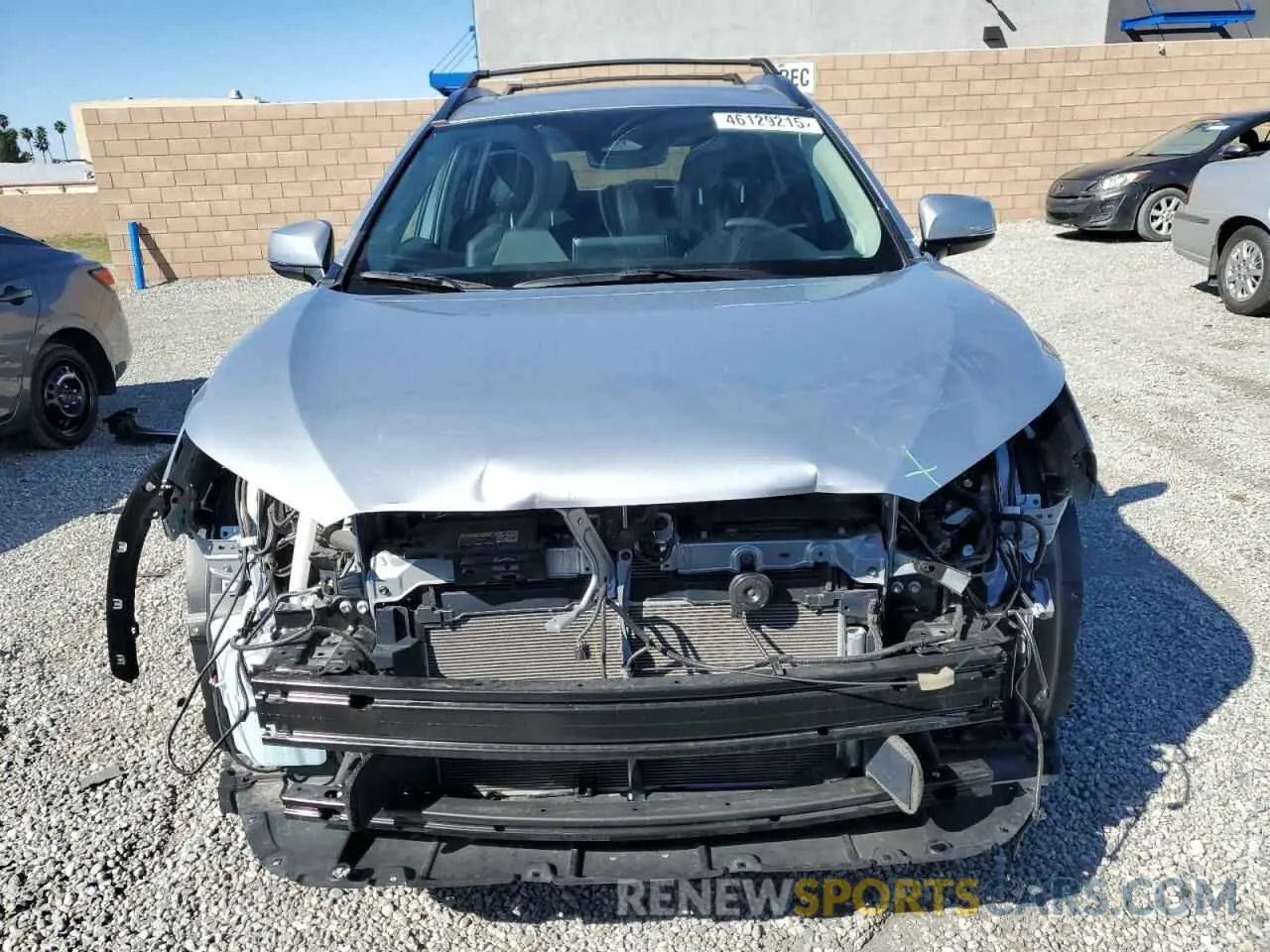 5 Photograph of a damaged car 7MUDAAAG3RV085206 TOYOTA COROLLA CR 2024