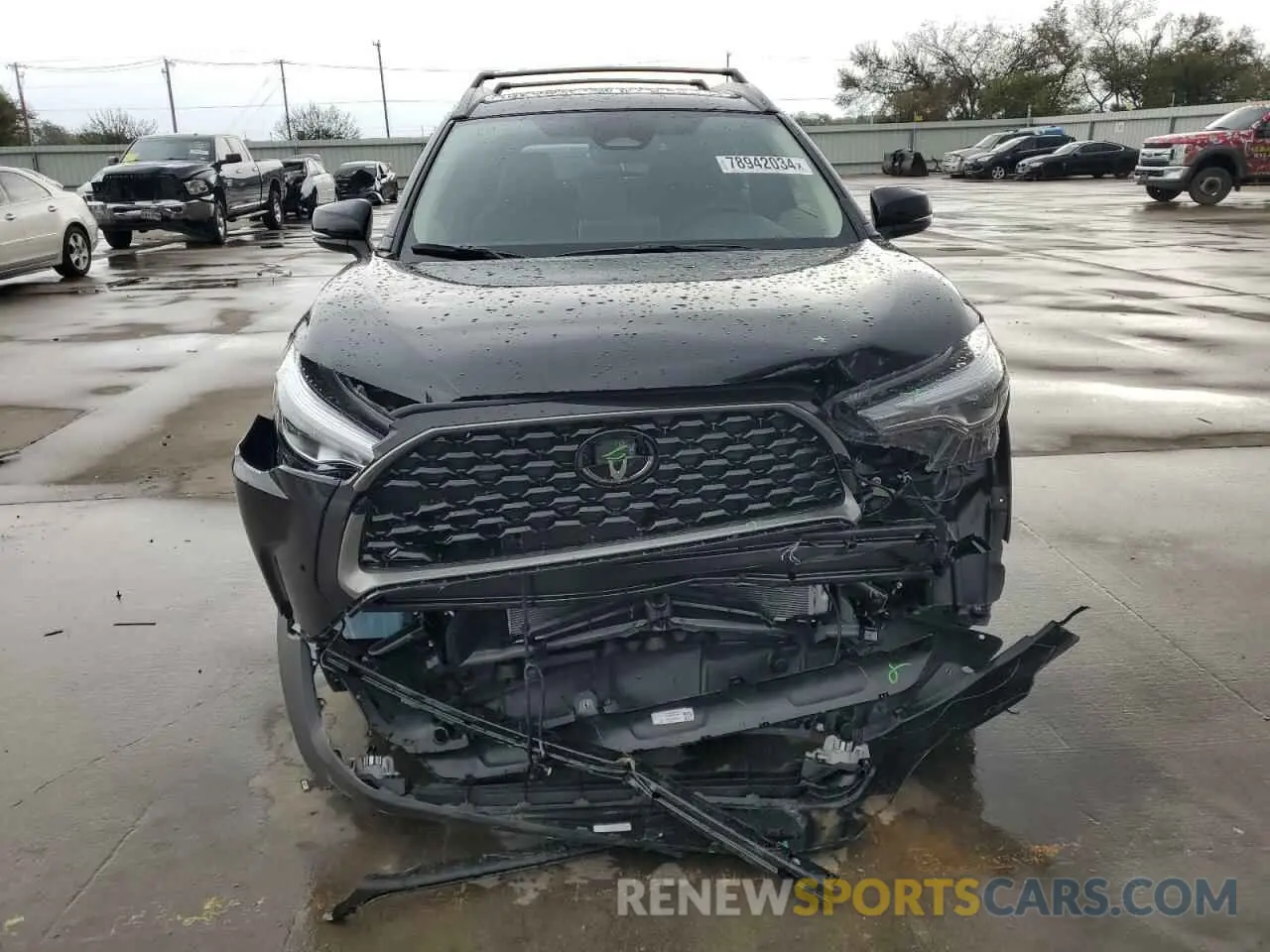 5 Photograph of a damaged car 7MUDAAAG4RV109643 TOYOTA COROLLA CR 2024