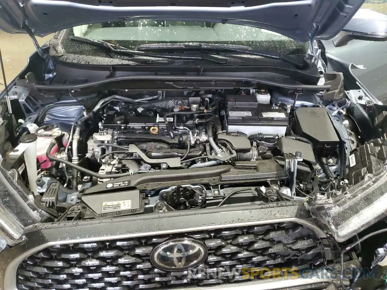 12 Photograph of a damaged car 7MUDAABG9RV090571 TOYOTA COROLLA CR 2024