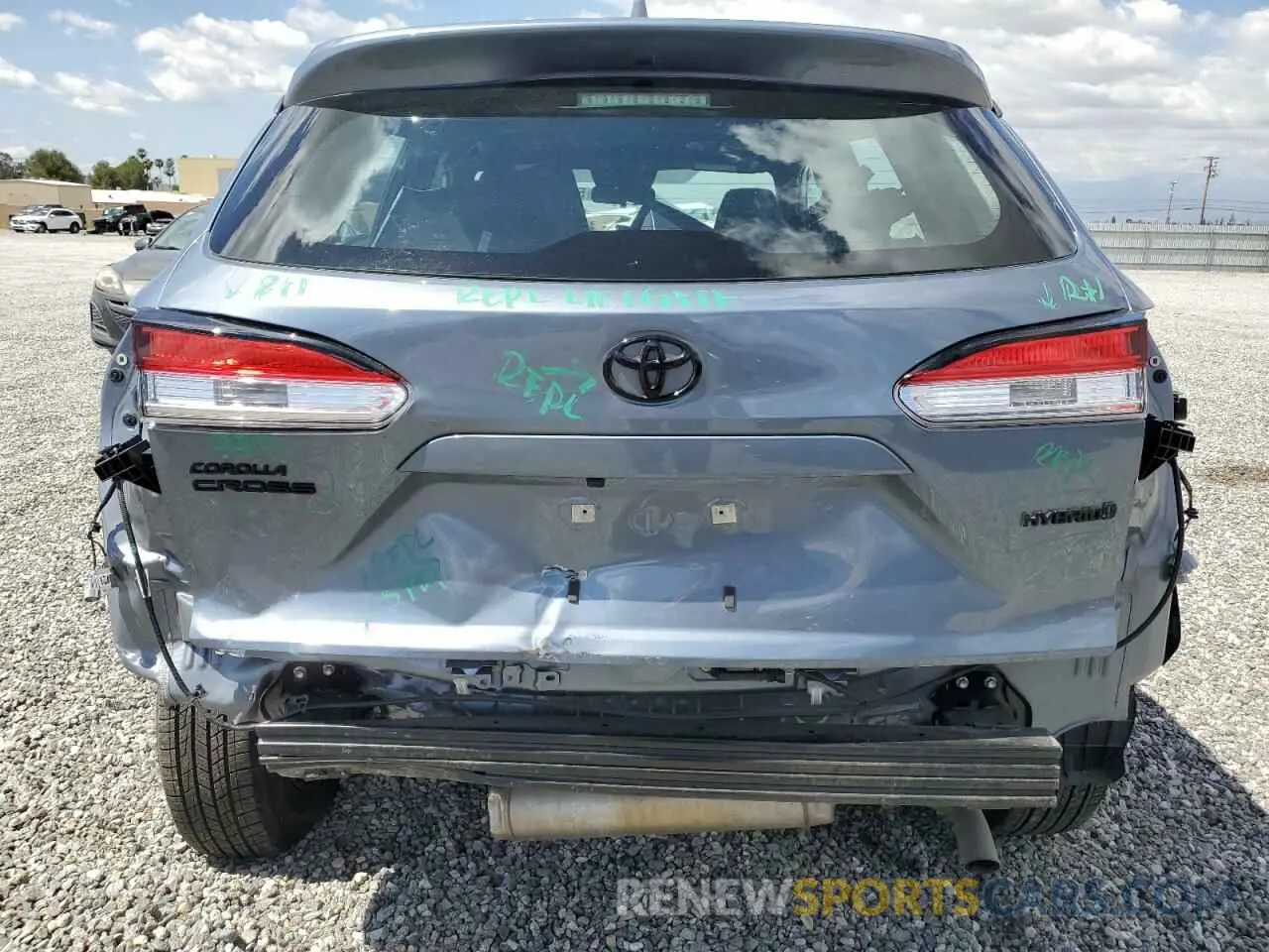 6 Photograph of a damaged car 7MUFBABG5RV051854 TOYOTA COROLLA CR 2024