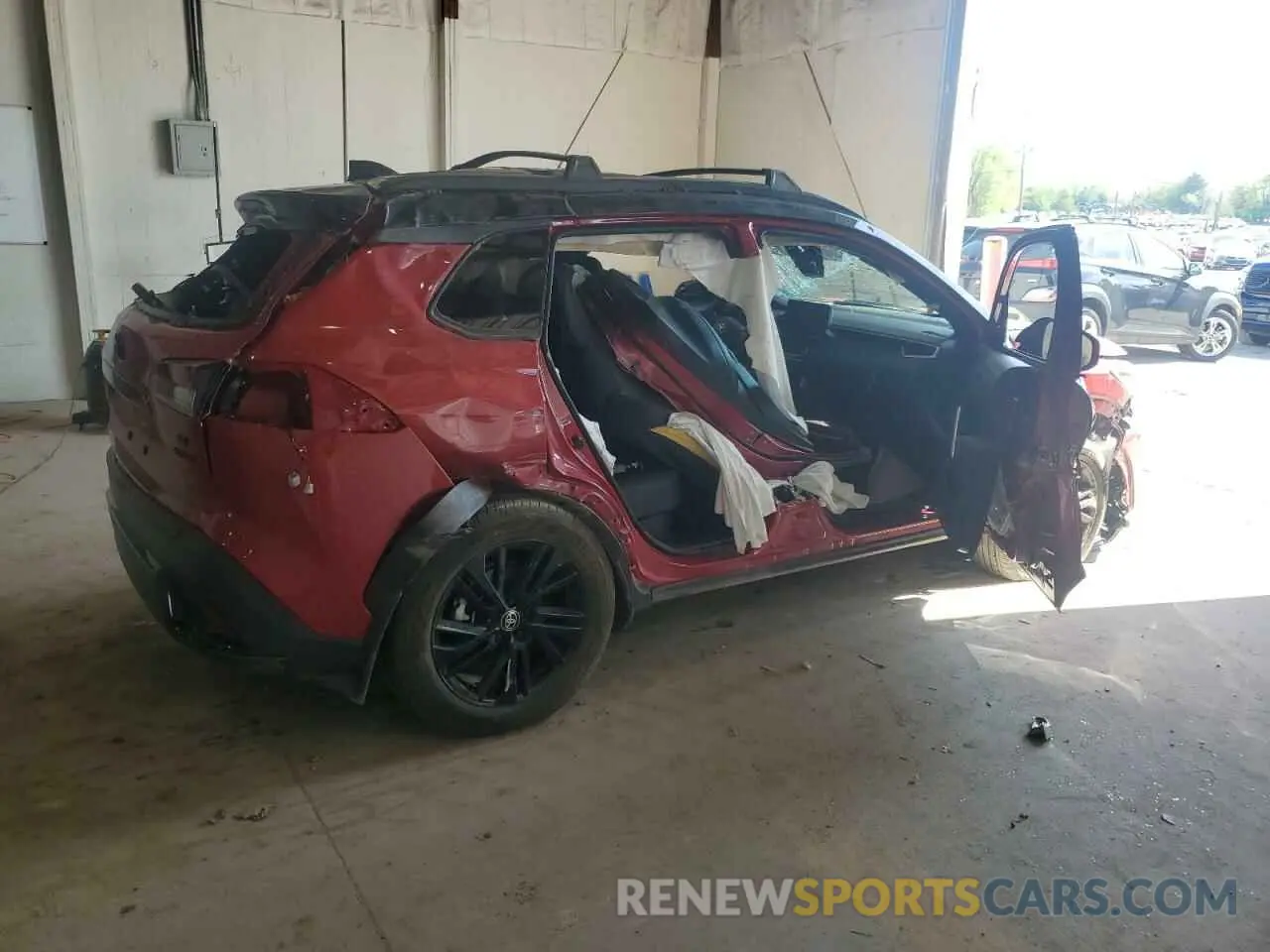 3 Photograph of a damaged car 7MUFBABG8RV046289 TOYOTA COROLLA CR 2024