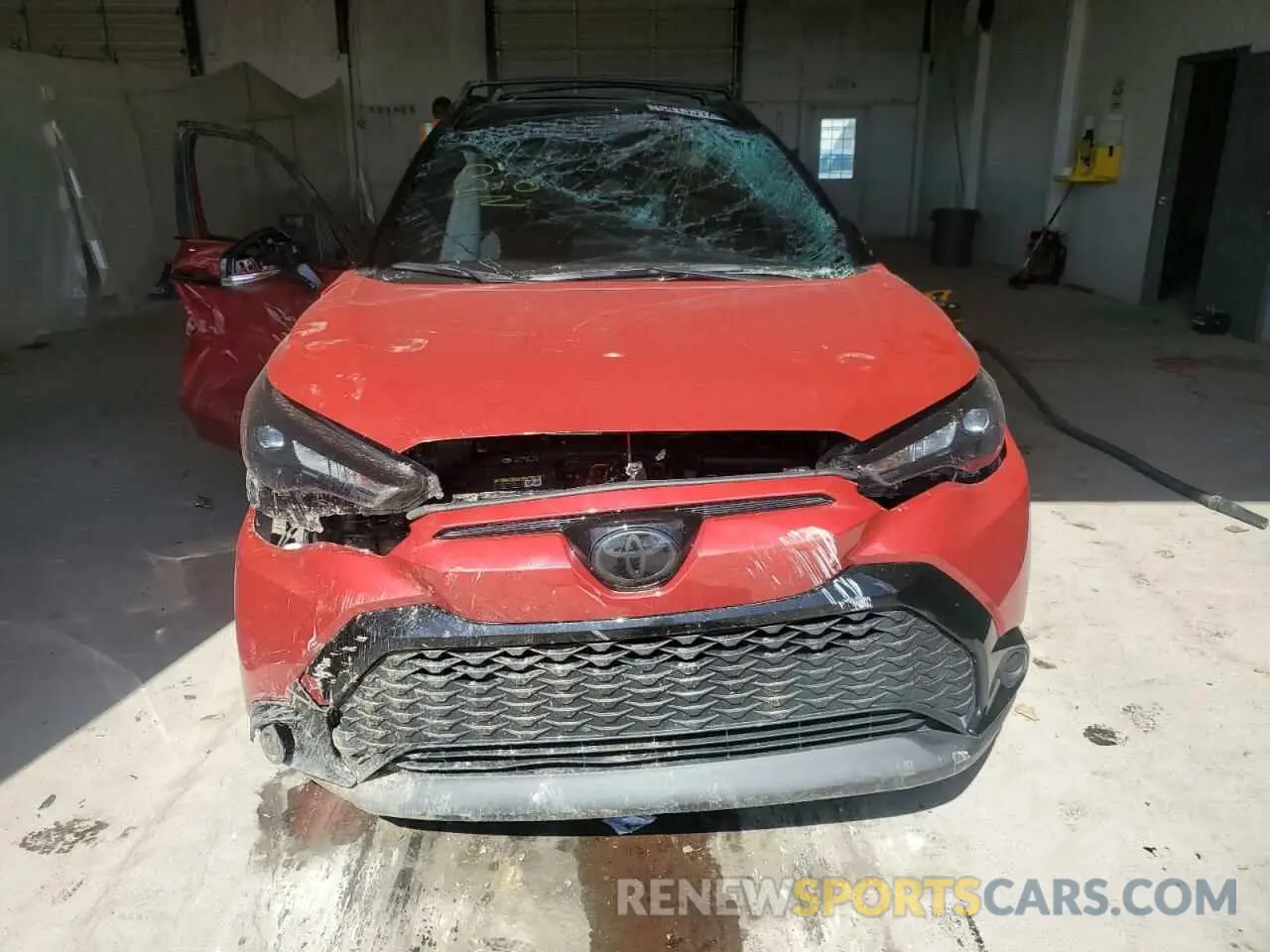 5 Photograph of a damaged car 7MUFBABG8RV046289 TOYOTA COROLLA CR 2024