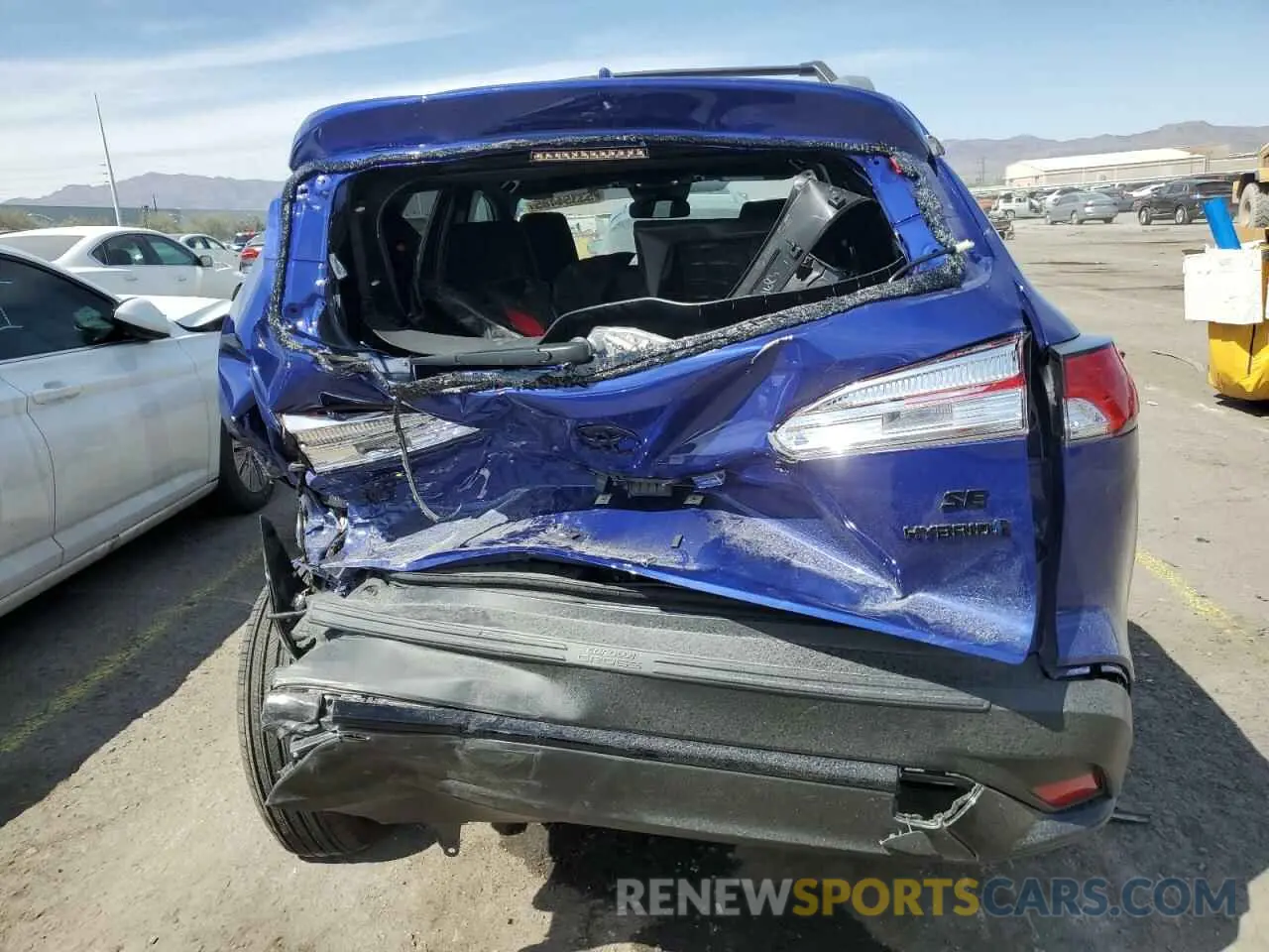 6 Photograph of a damaged car 7MUFBABGXRV062574 TOYOTA COROLLA CR 2024