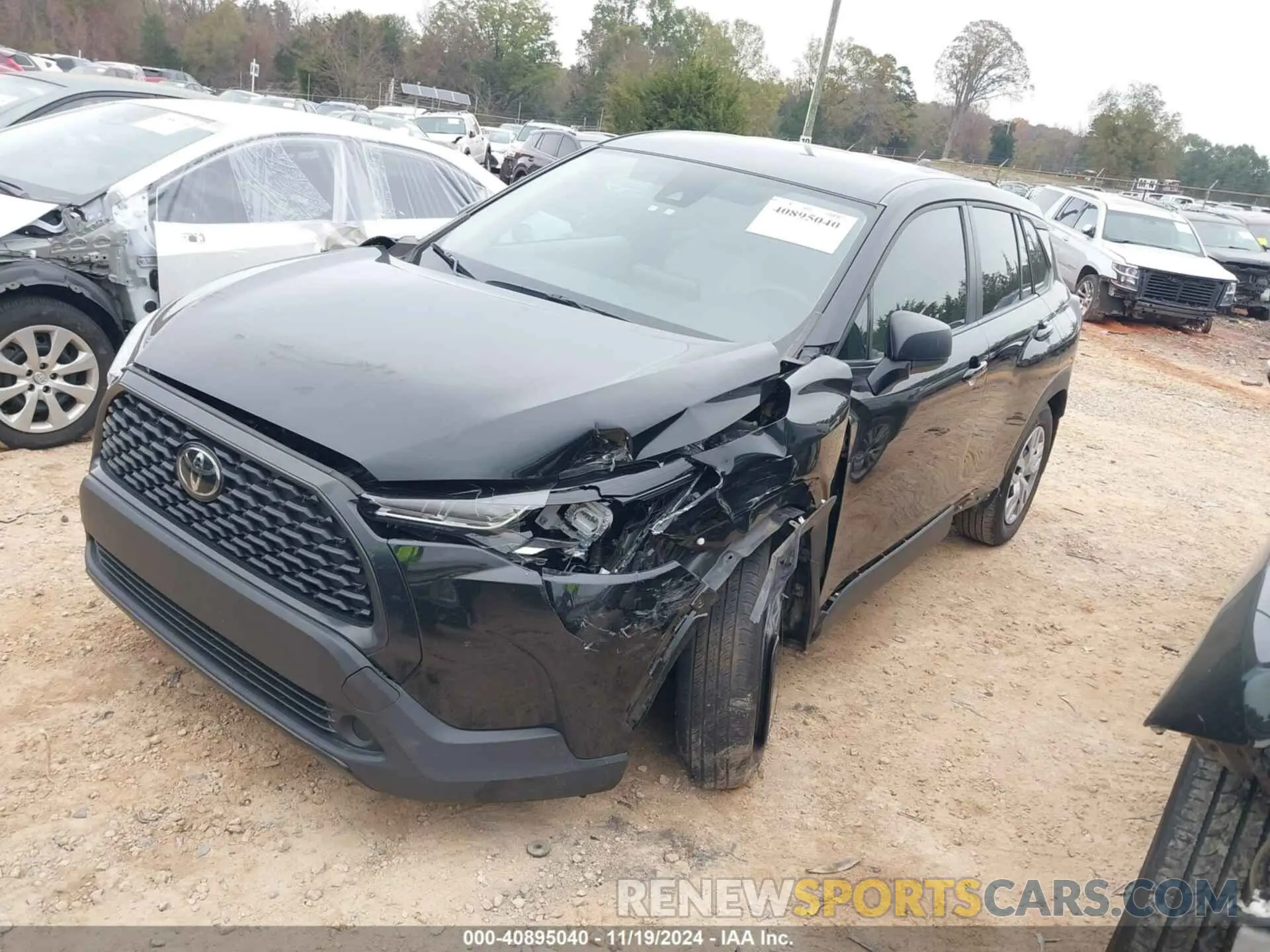 2 Photograph of a damaged car 7MUAAAAG8NV026388 TOYOTA COROLLA CROSS 2022