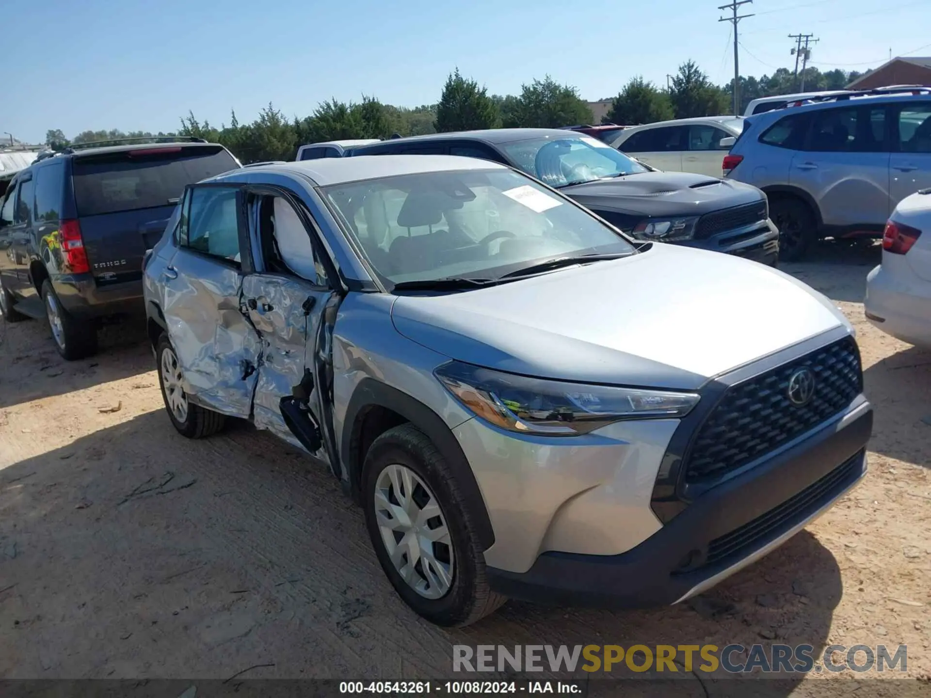 1 Photograph of a damaged car 7MUAAAAG9NV031485 TOYOTA COROLLA CROSS 2022