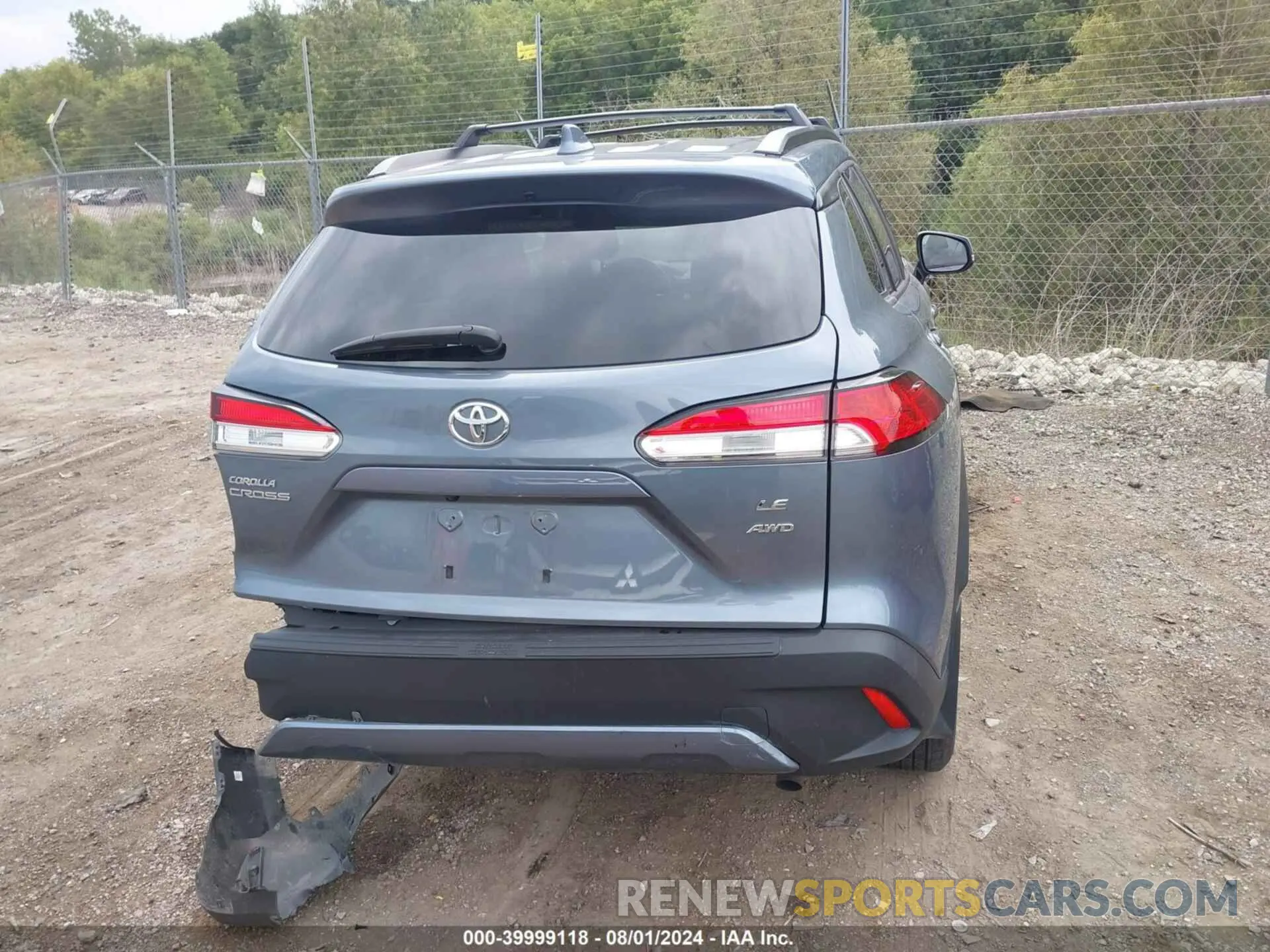 16 Photograph of a damaged car 7MUBAABG1NV034111 TOYOTA COROLLA CROSS 2022