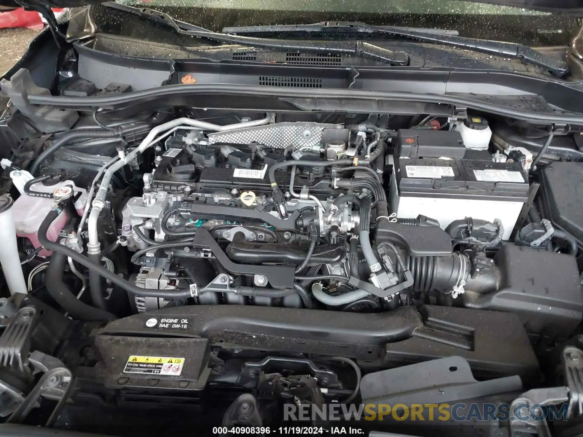10 Photograph of a damaged car 7MUCAAAG5NV015227 TOYOTA COROLLA CROSS 2022