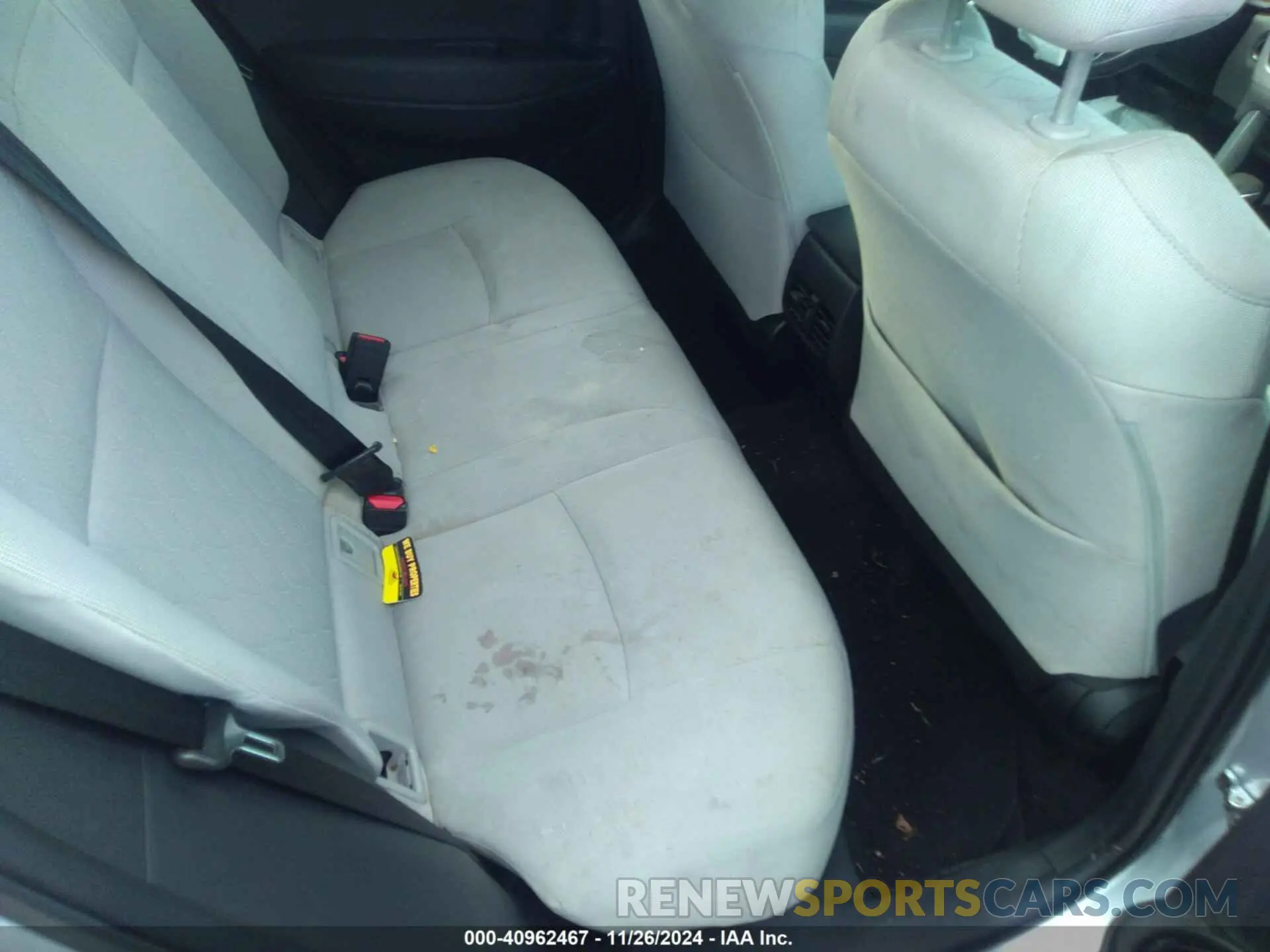 8 Photograph of a damaged car 7MUCAABG6NV034559 TOYOTA COROLLA CROSS 2022