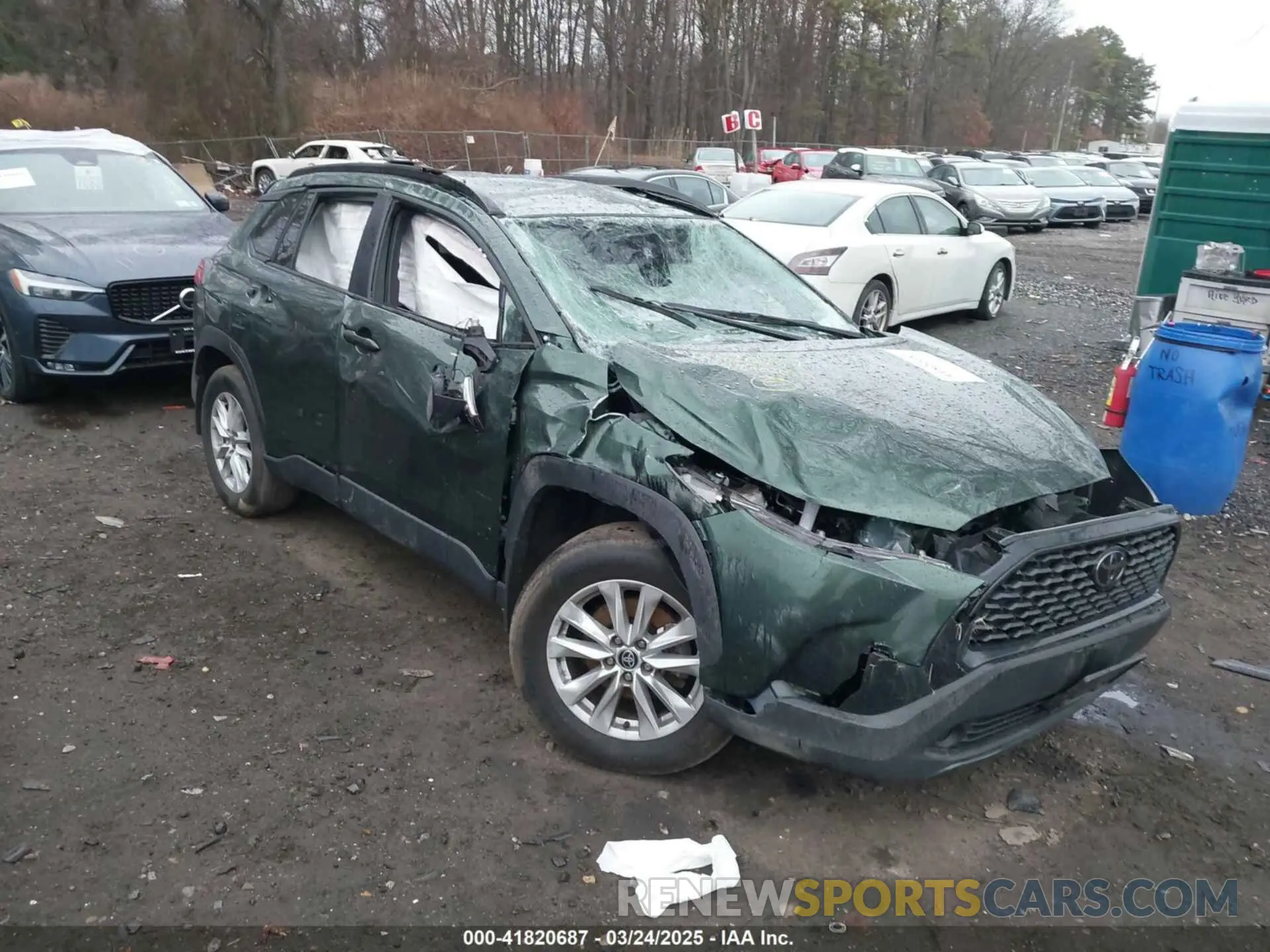 1 Photograph of a damaged car 7MUCAABG8NV030299 TOYOTA COROLLA CROSS 2022