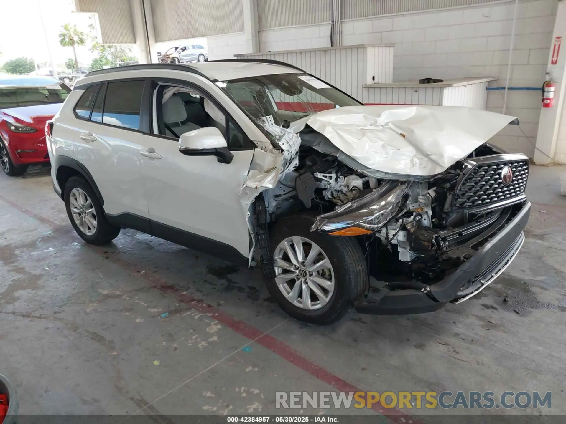 1 Photograph of a damaged car 7MUCAABGXNV026593 TOYOTA COROLLA CROSS 2022