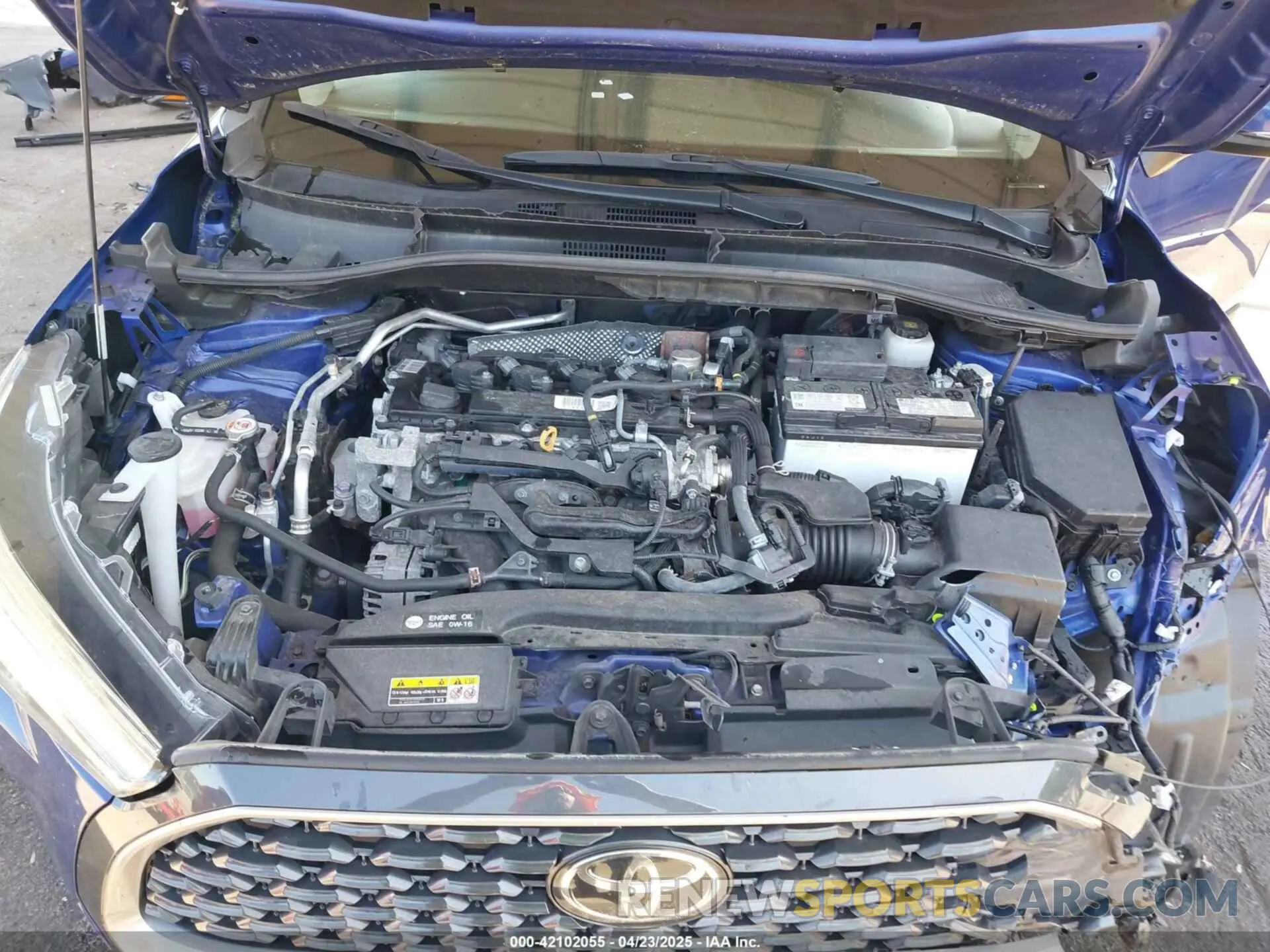10 Photograph of a damaged car 7MUDAABG0NV004896 TOYOTA COROLLA CROSS 2022
