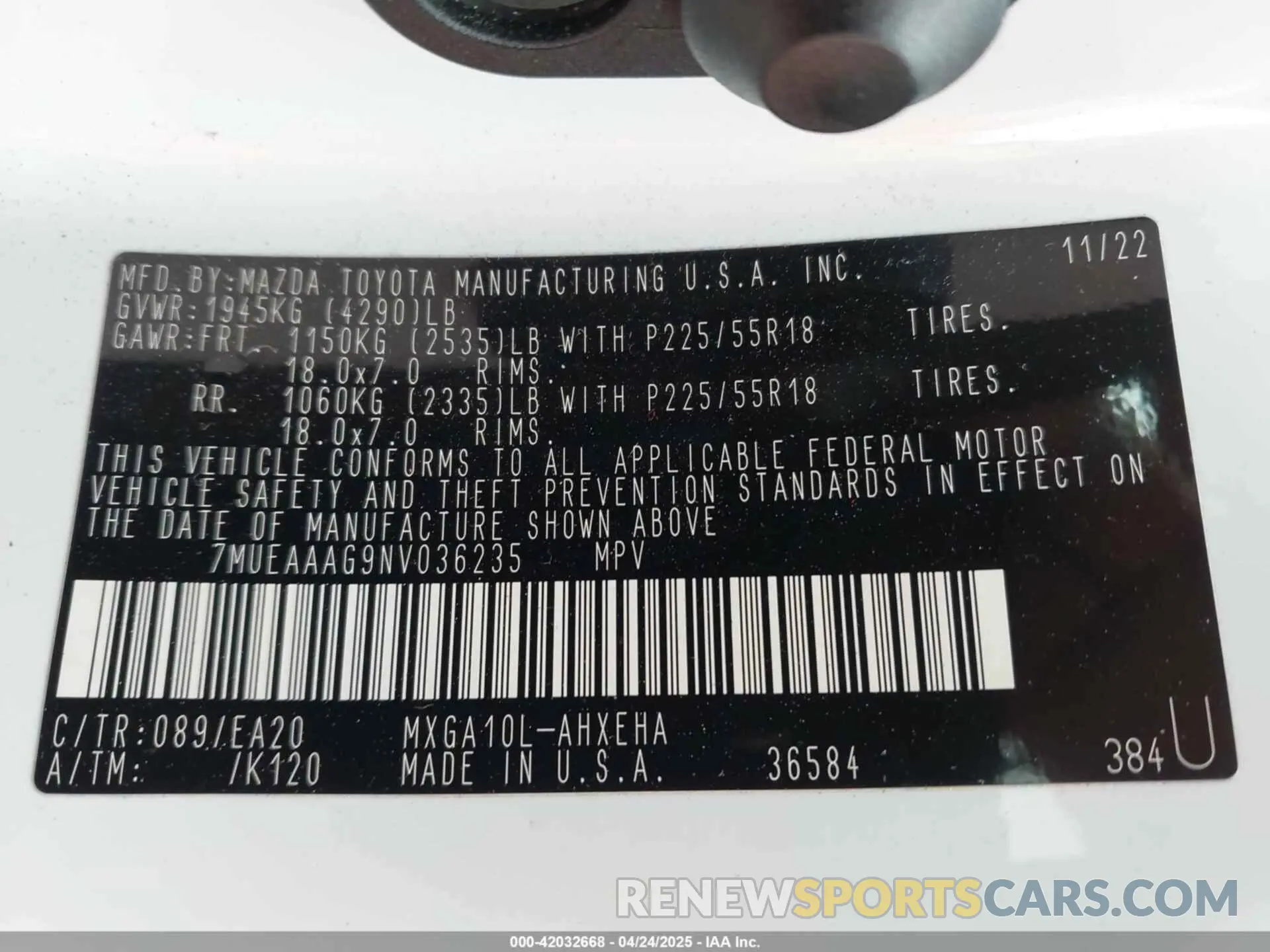 9 Photograph of a damaged car 7MUEAAAG9NV036235 TOYOTA COROLLA CROSS 2022