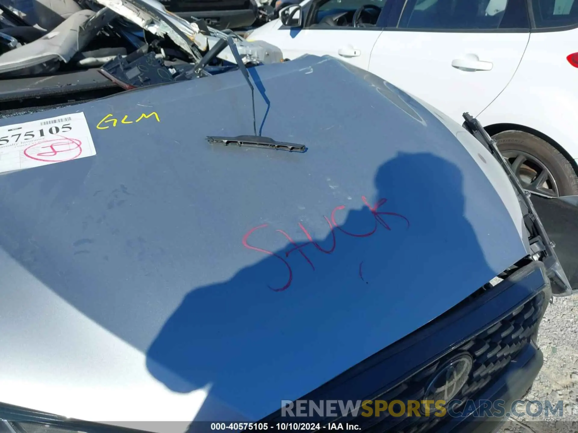 10 Photograph of a damaged car 7MUAAAAGXPV048220 TOYOTA COROLLA CROSS 2023