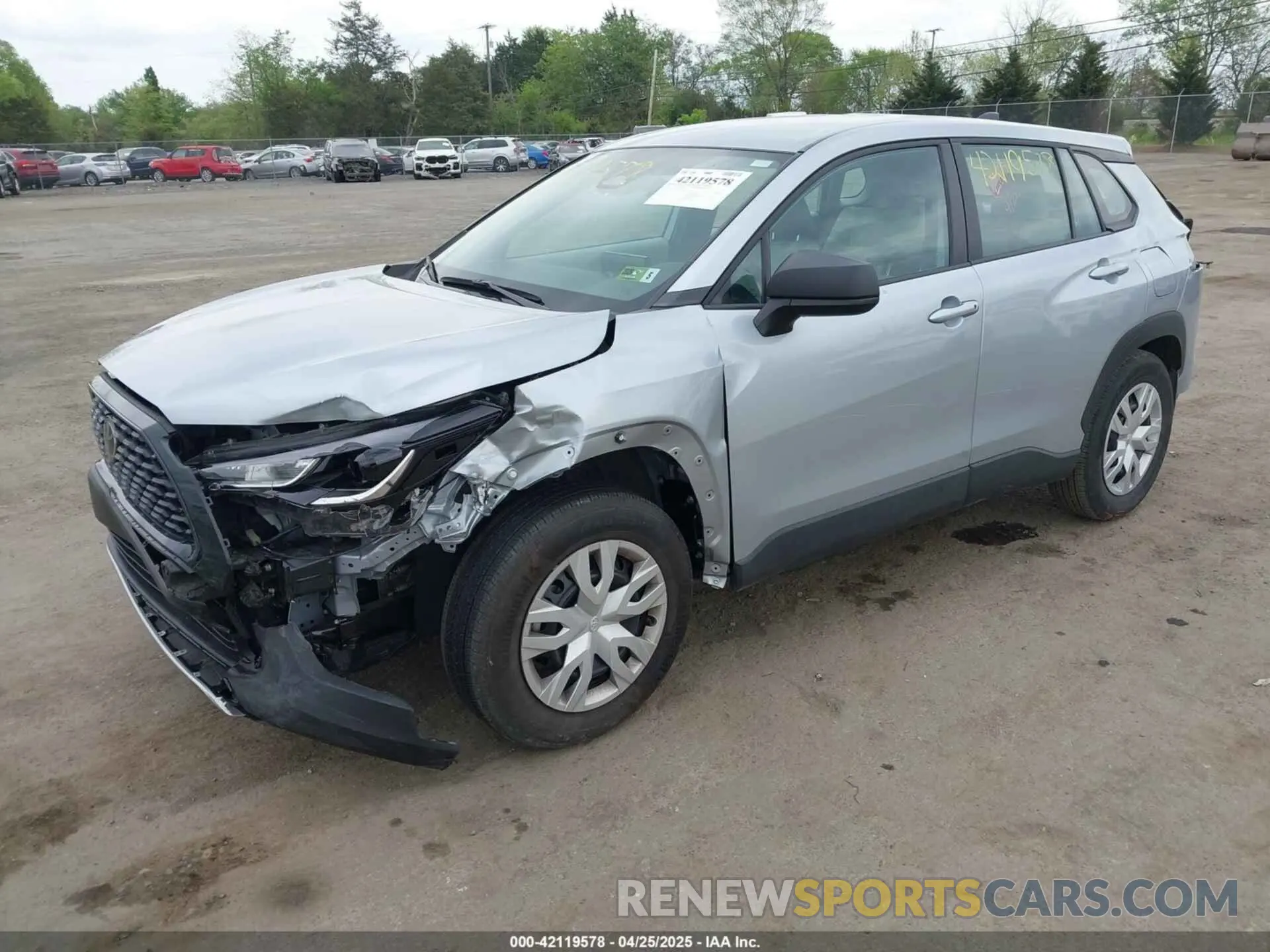 2 Photograph of a damaged car 7MUAAABG4PV063424 TOYOTA COROLLA CROSS 2023