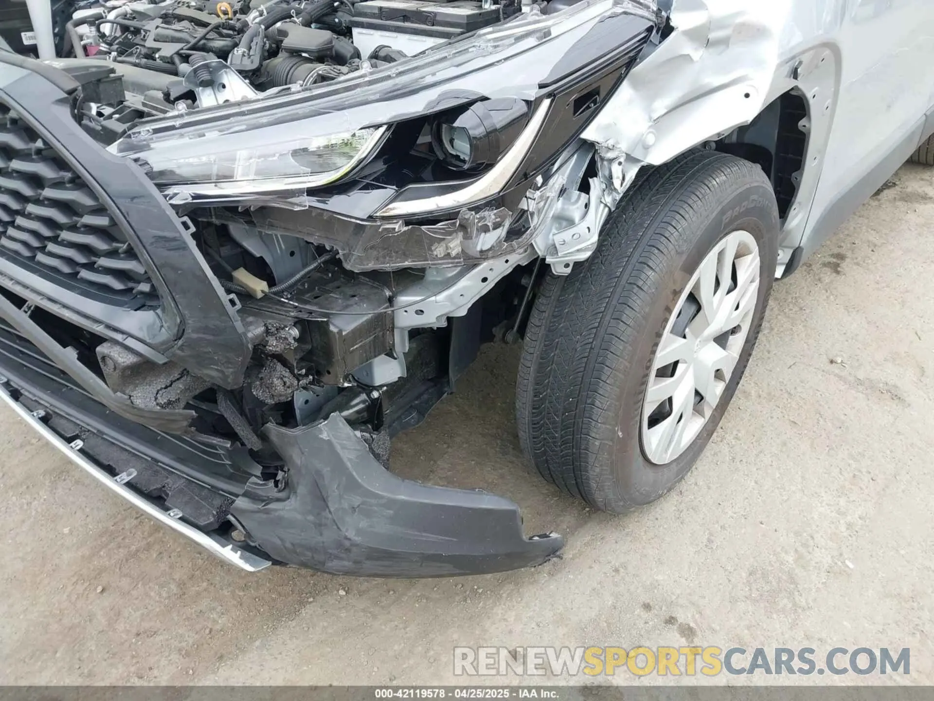 6 Photograph of a damaged car 7MUAAABG4PV063424 TOYOTA COROLLA CROSS 2023