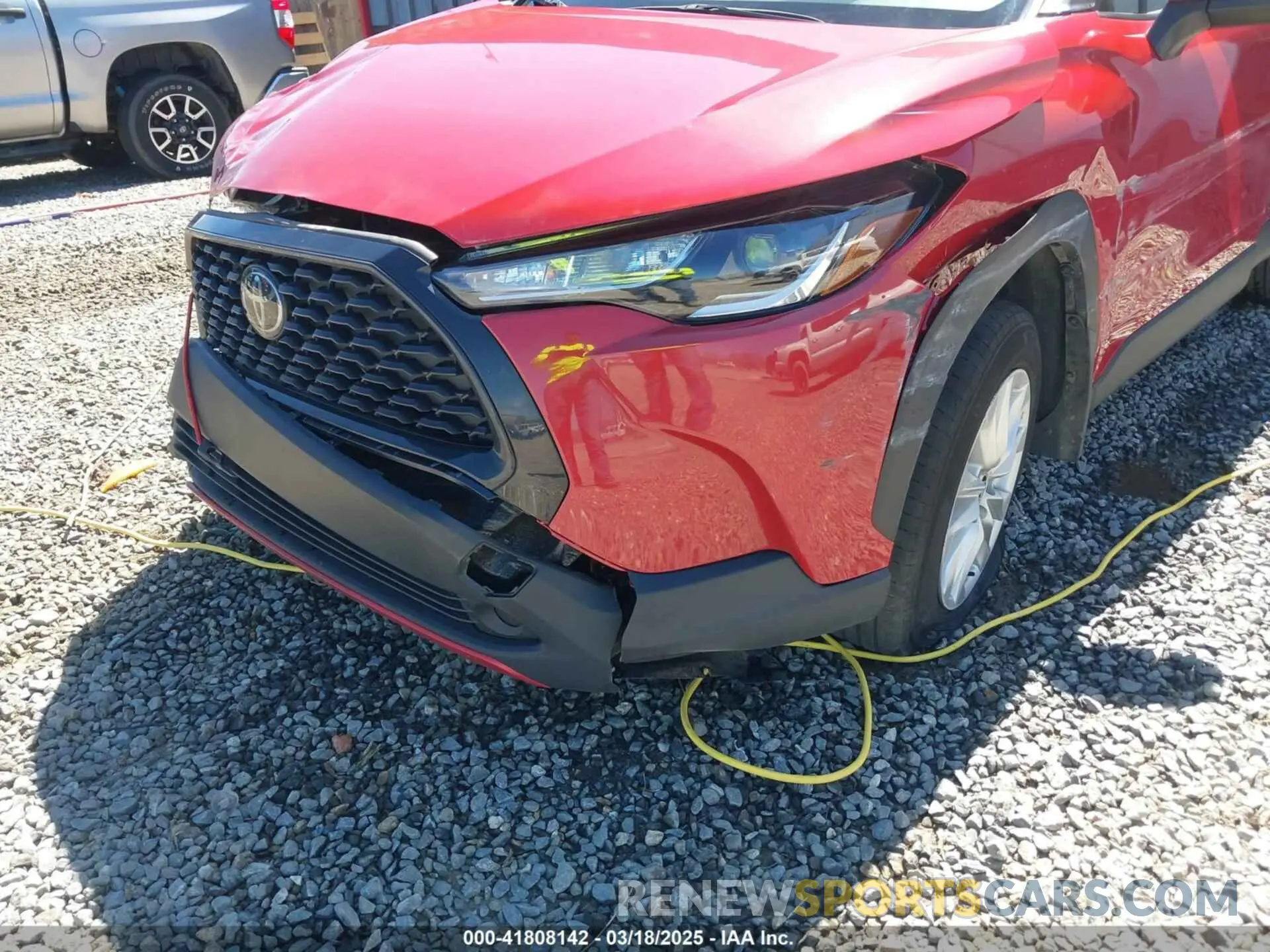 21 Photograph of a damaged car 7MUBAAAG4PV069536 TOYOTA COROLLA CROSS 2023