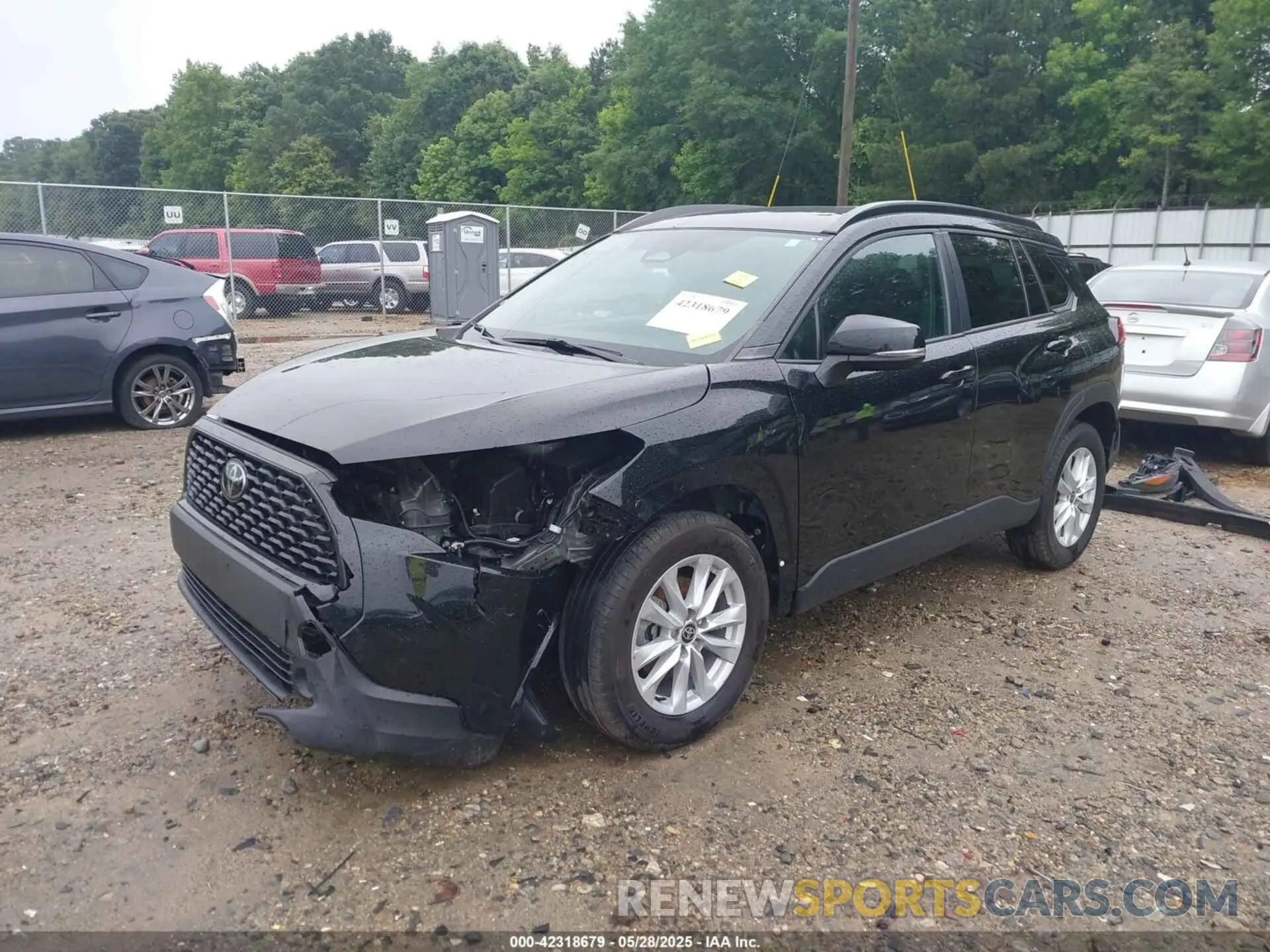 2 Photograph of a damaged car 7MUCAAAG0PV053404 TOYOTA COROLLA CROSS 2023